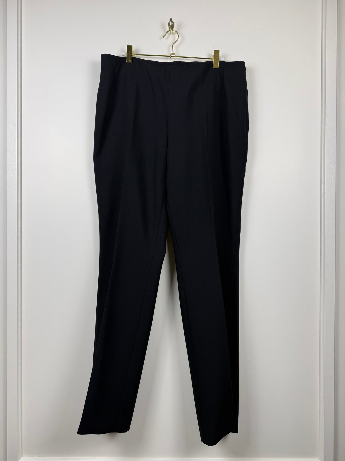 Akris Trousers – Black – Size 44 DE