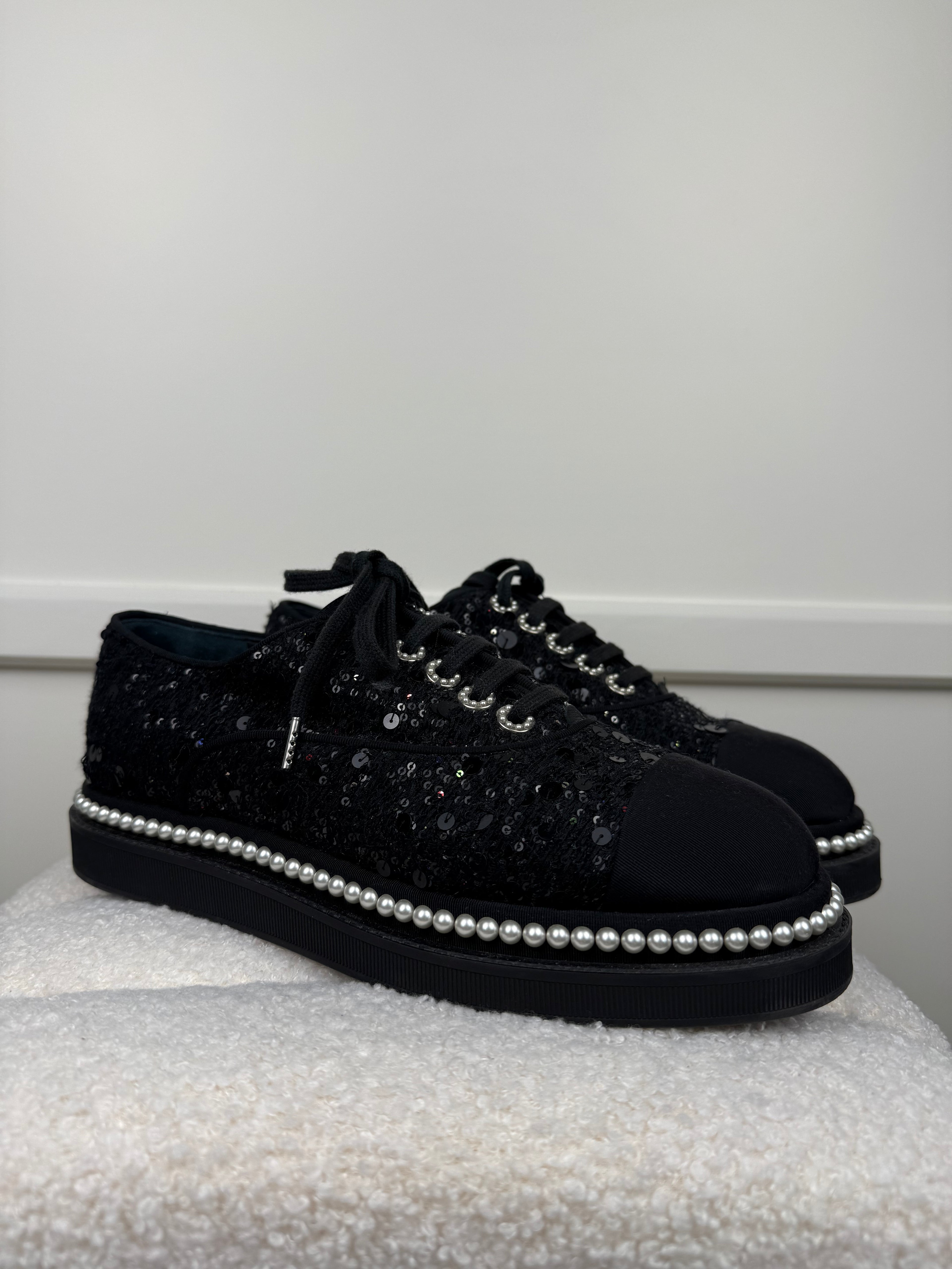 Chanel Sequins Shoes Black Sz. 39 EU