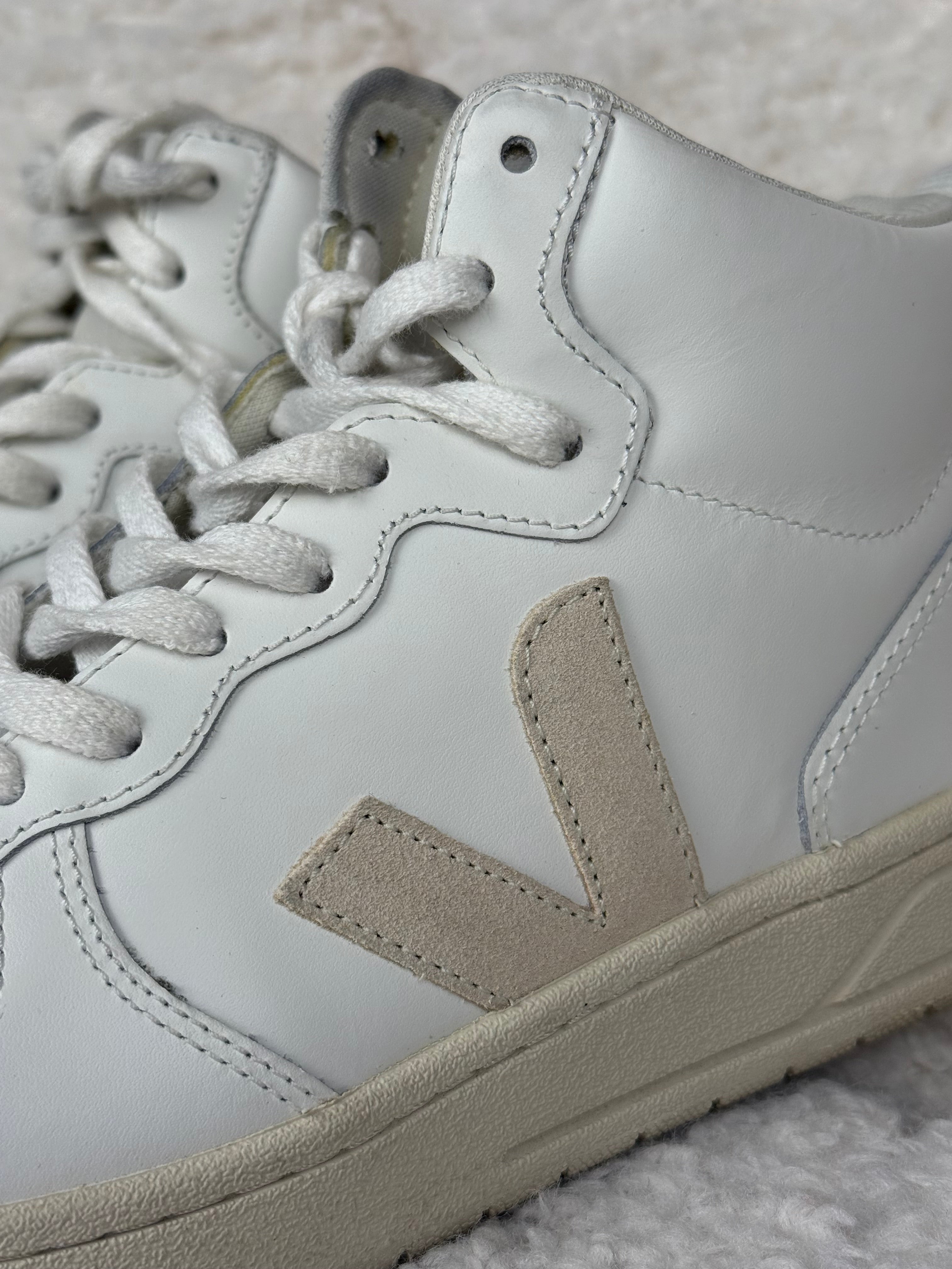 Veja Sneakers White Sz. 38 EU