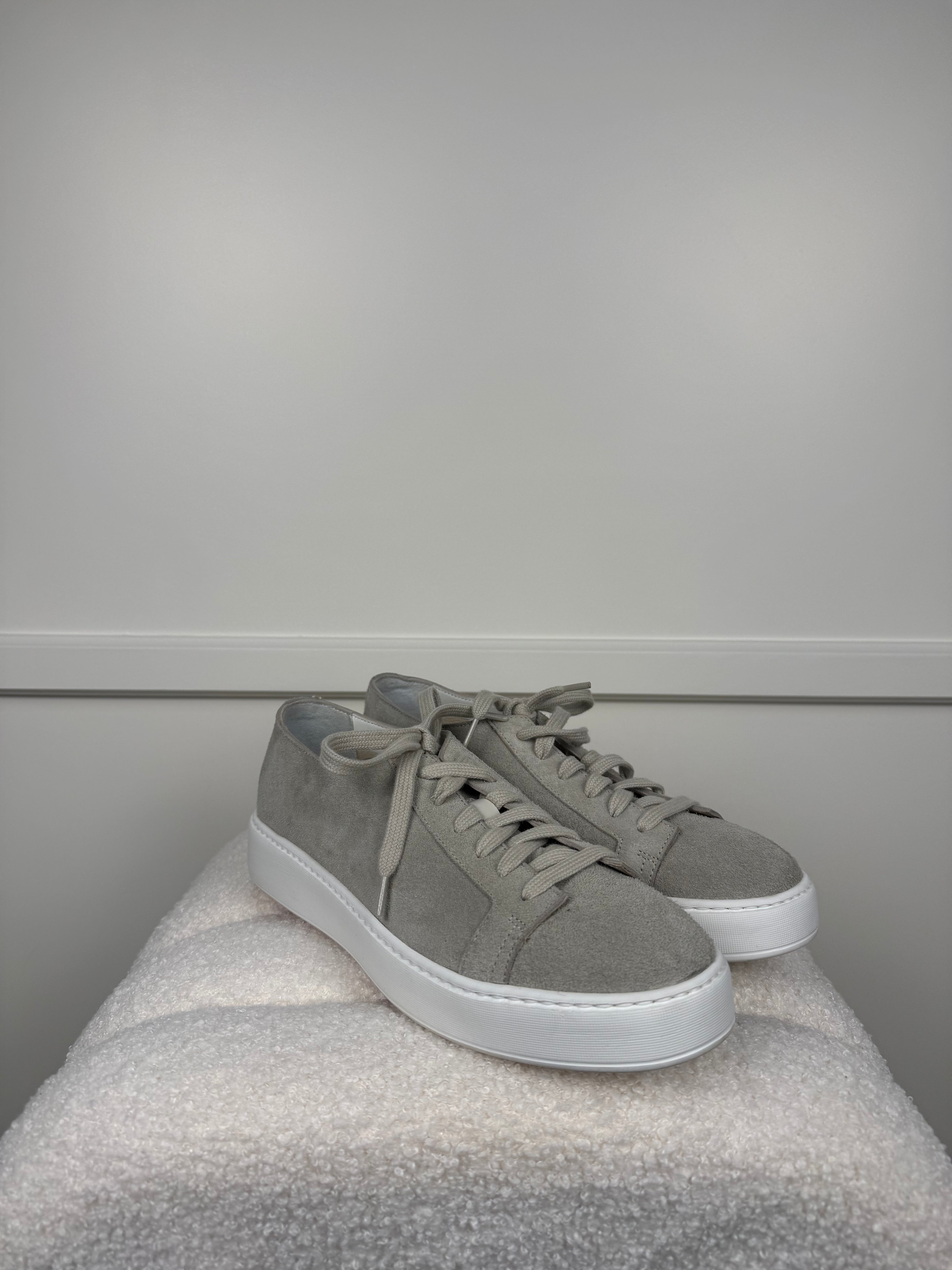 Santoni Veloursleder Sneakers – Hellgrau – Gr. 39