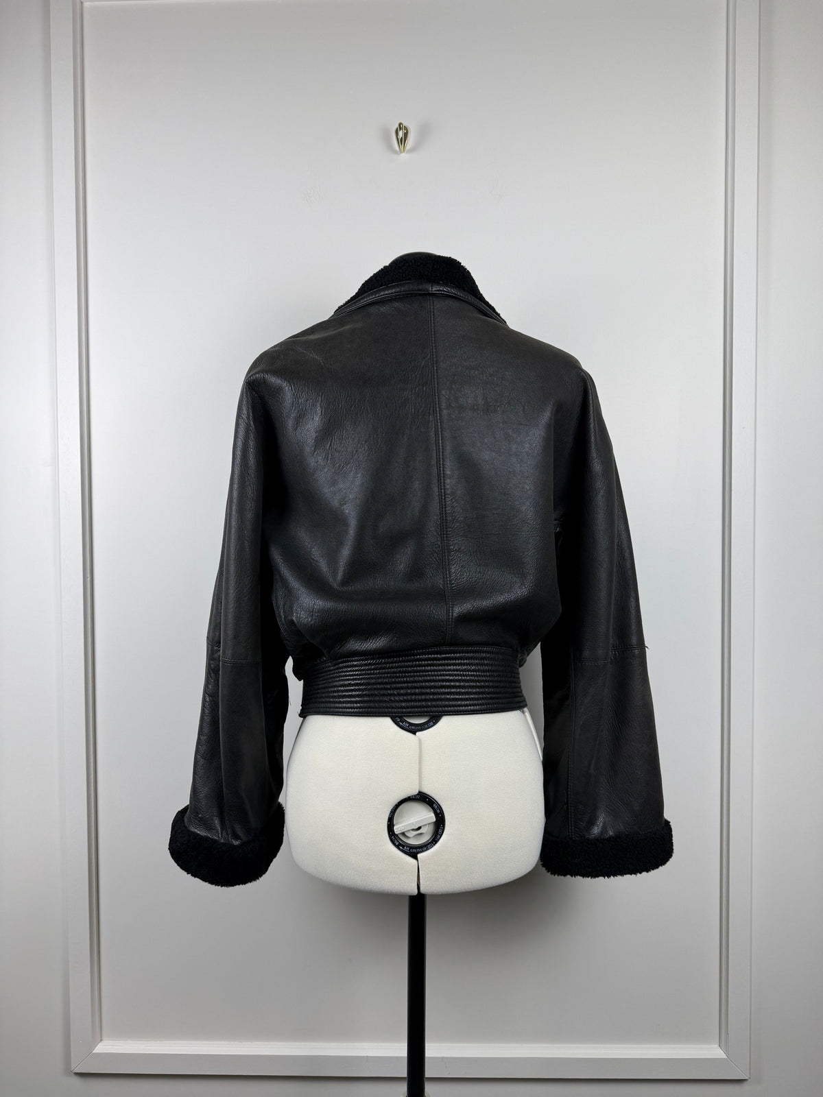 Versace Vintage Lederjacke – Schwarz – Gr. 38 DE (42 IT)