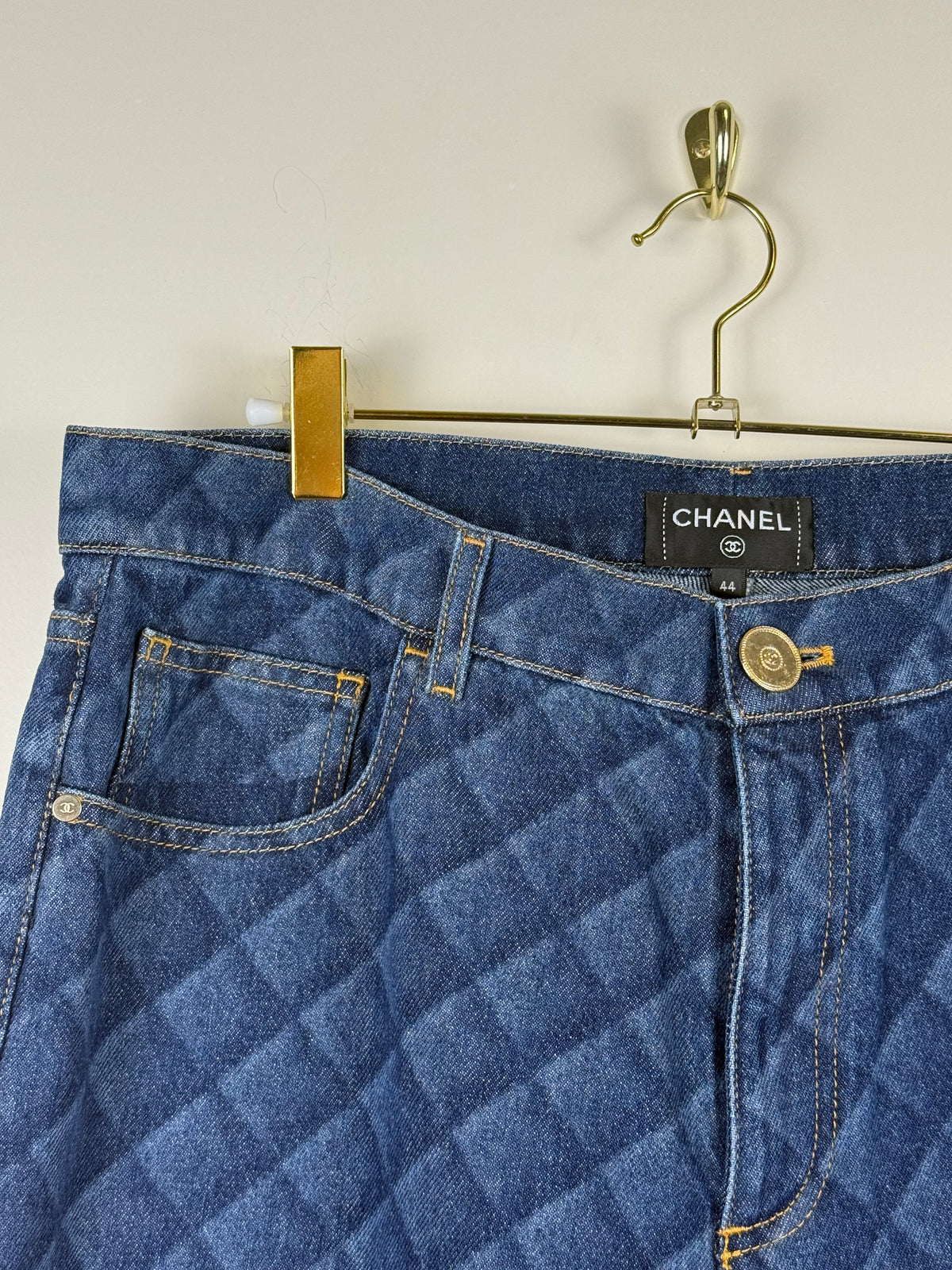 Chane Pre Fall 2022 Jeans Dark Blue Sz. 42 DE (44 FR)