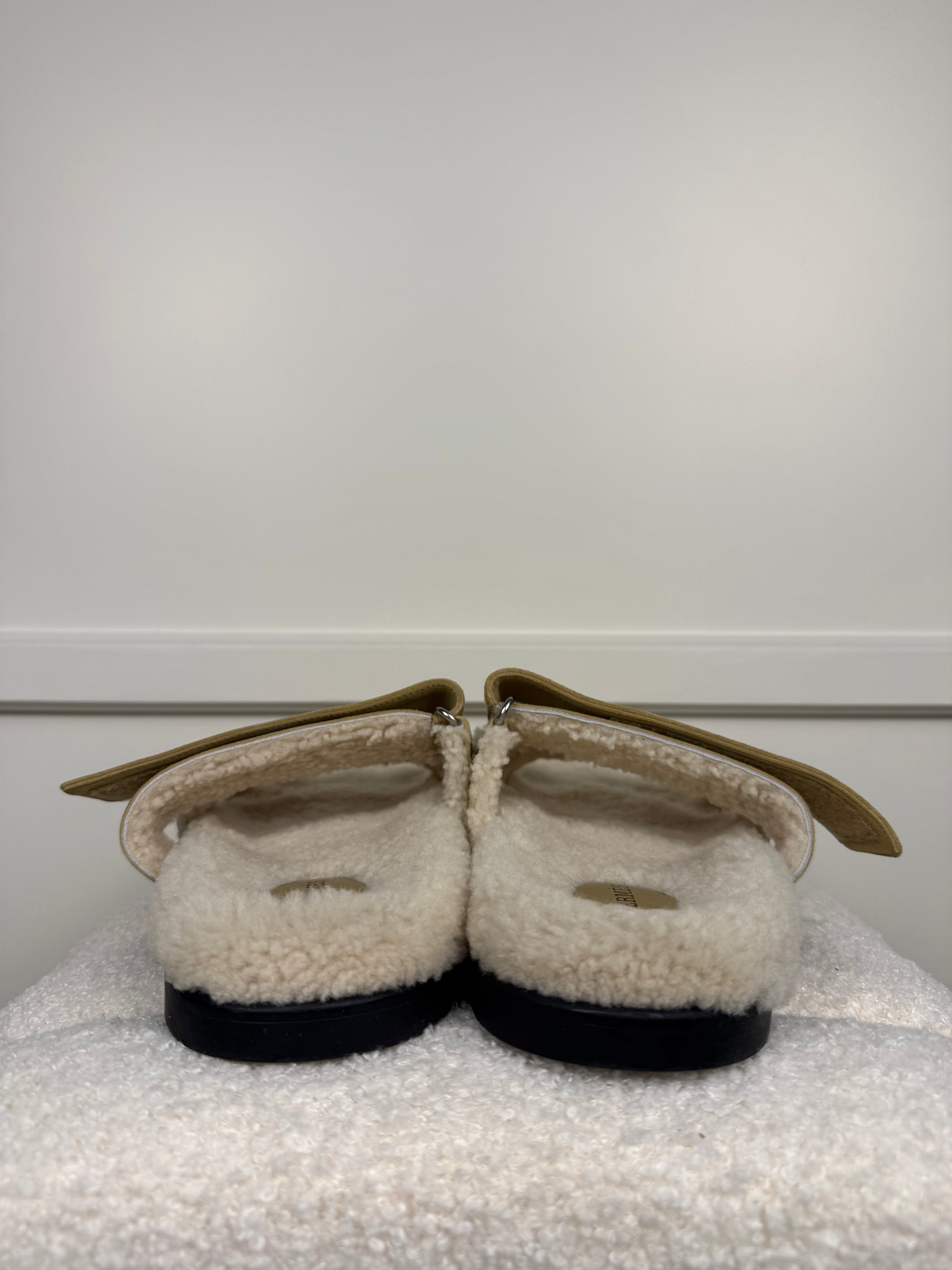 Hermès Teddy Chypre Sandals Beige Men's 41 EU