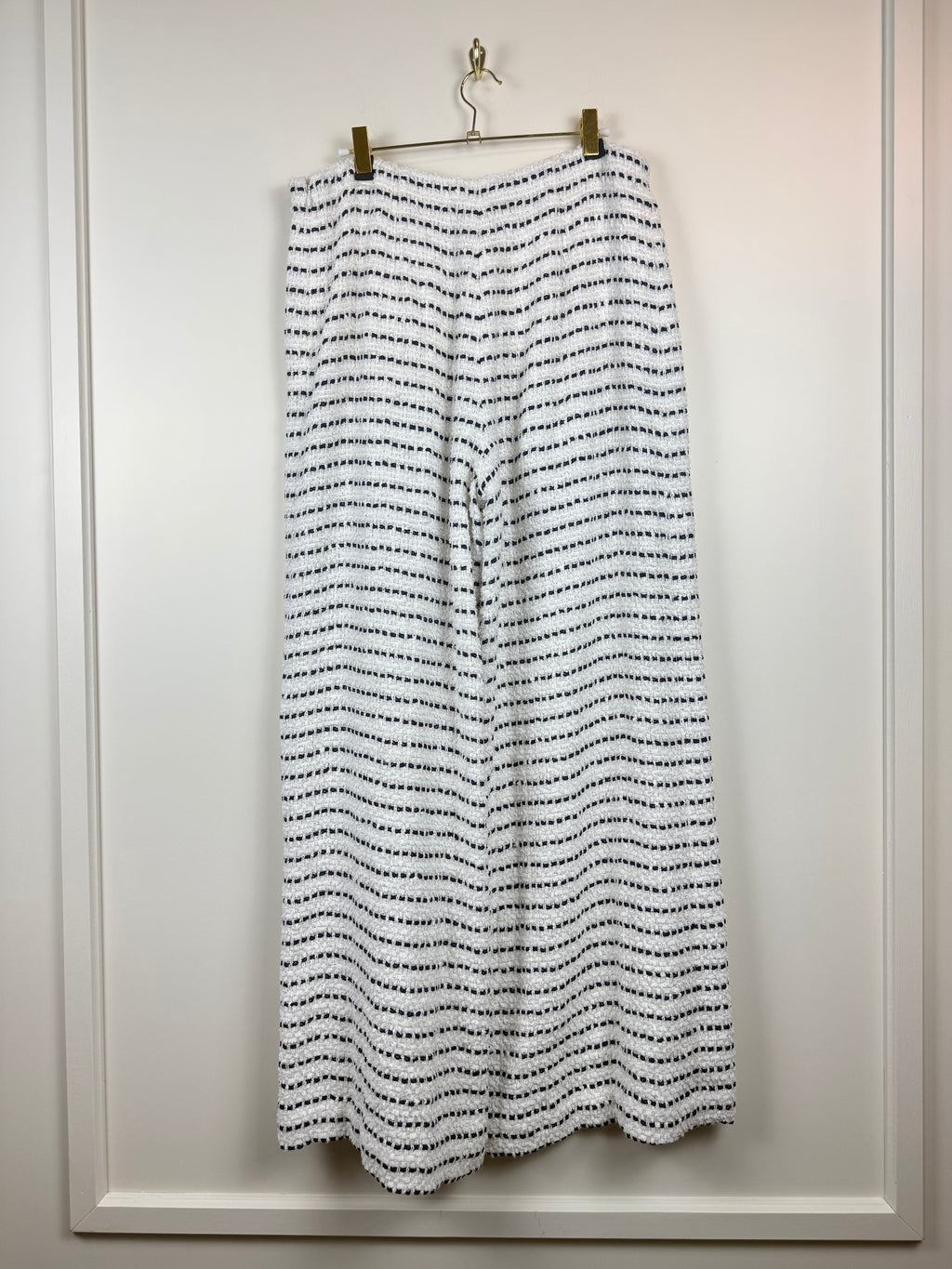 Chanel S23 Tweed Pants White Blue Sz. 42 DE (44 FR)