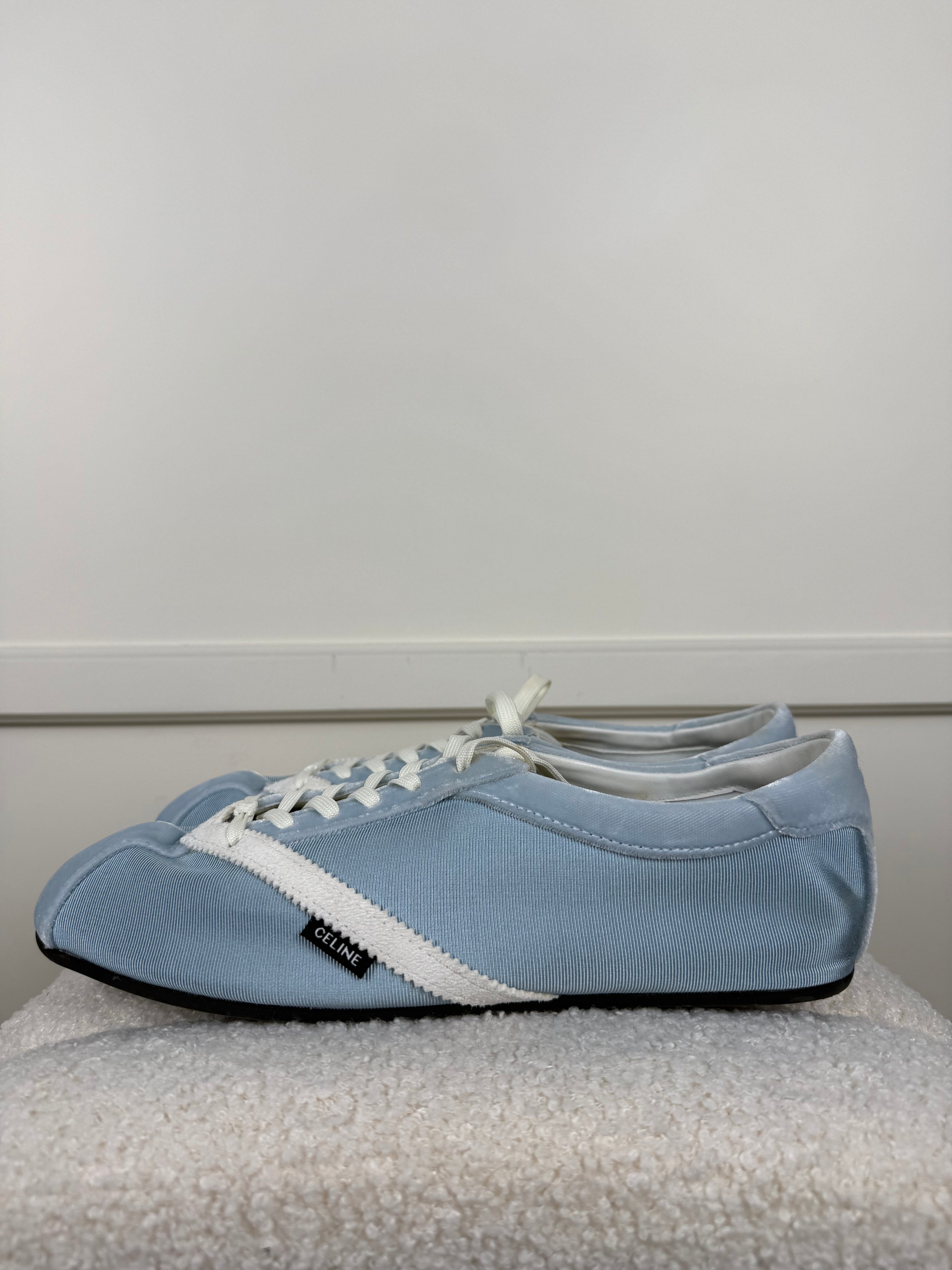 Celine The Flat Sneaker – Hellblau – Gr. 40 EU
