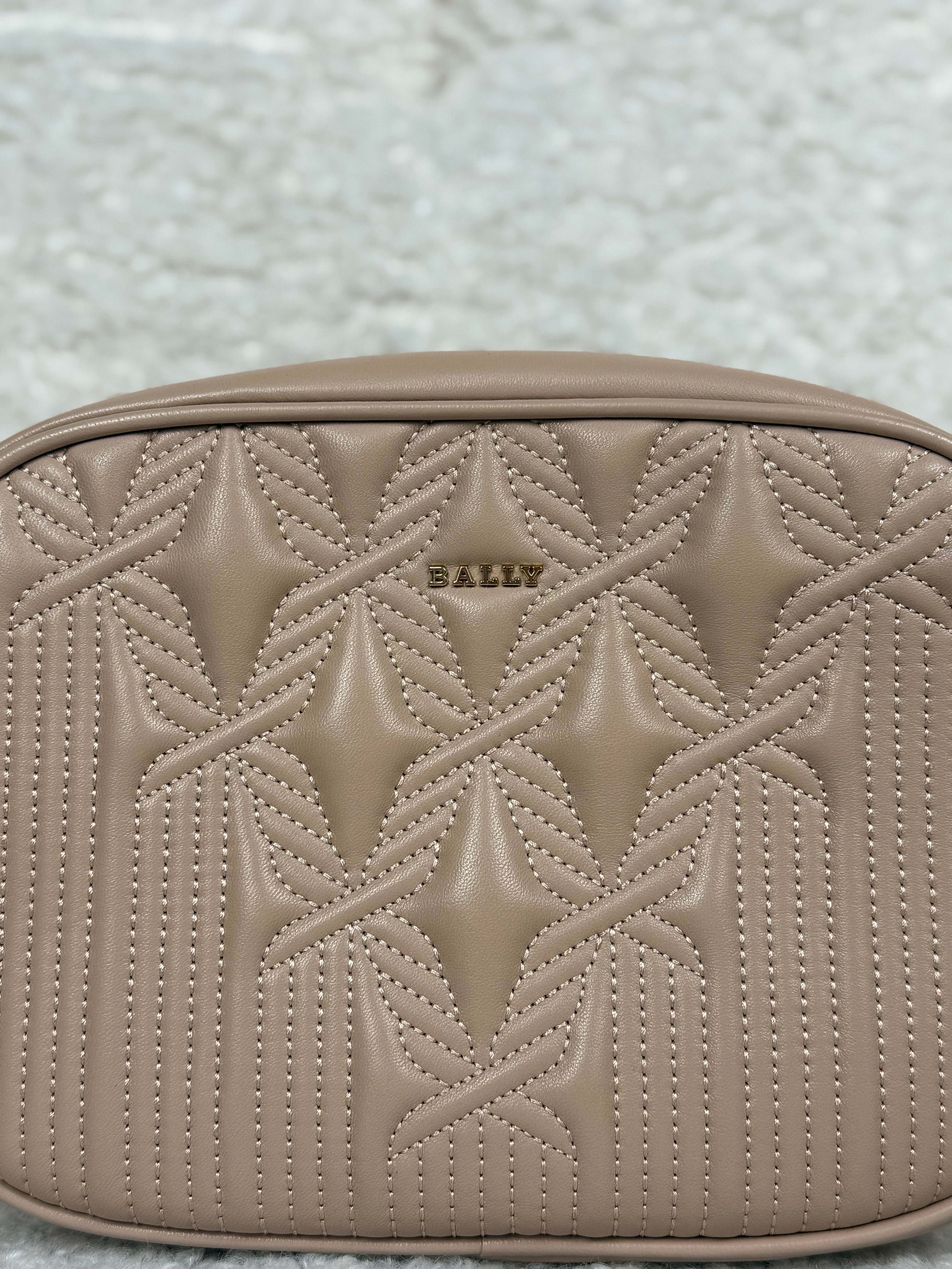 Bally Leather Bag Nude