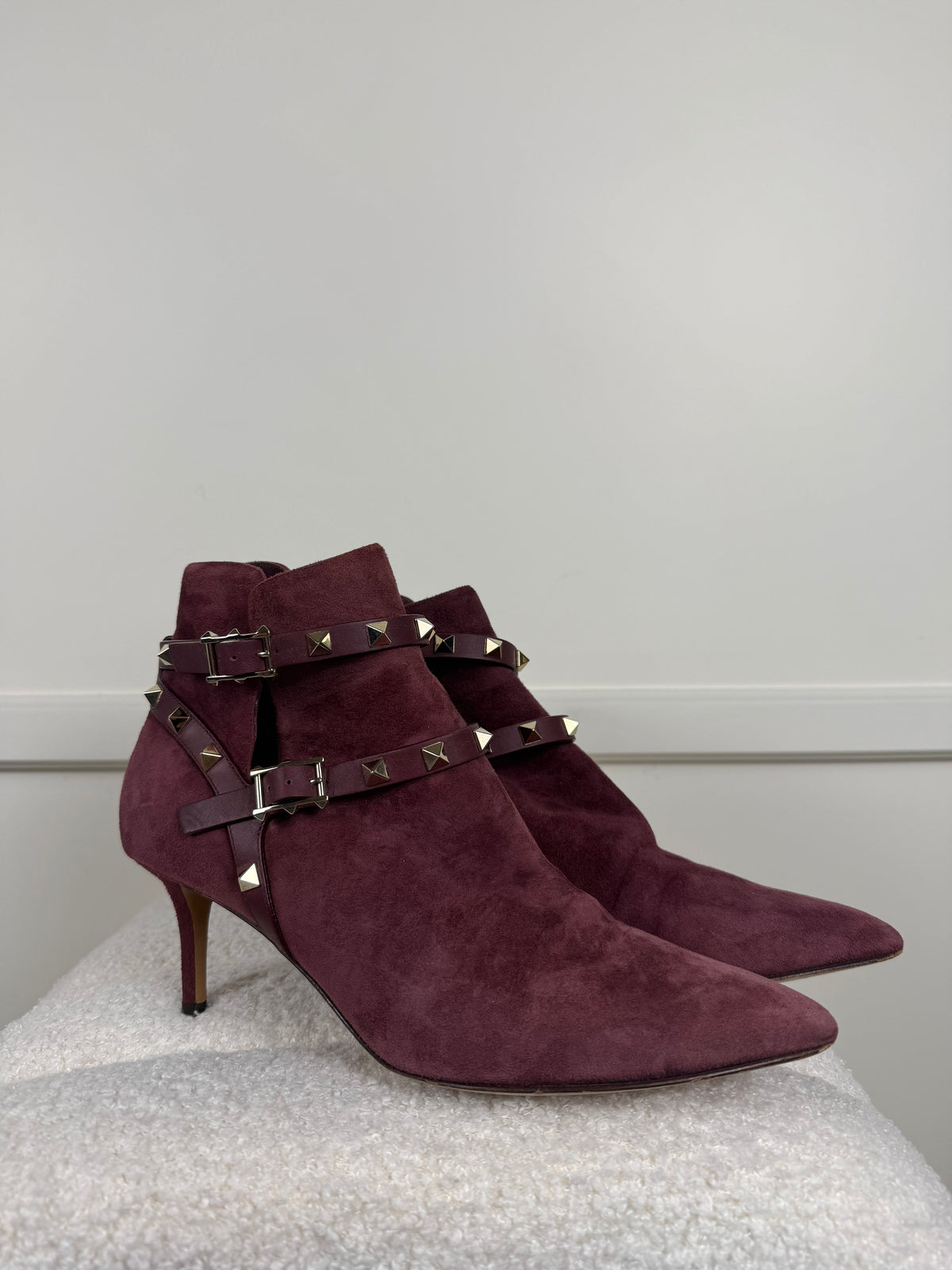 Valentino Boots aus Velours Leder – Aubergine – Gr. 37.5 EU