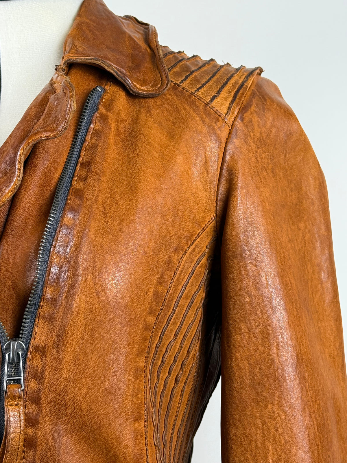 Freaky Nation Jacke – Camel – Gr. L