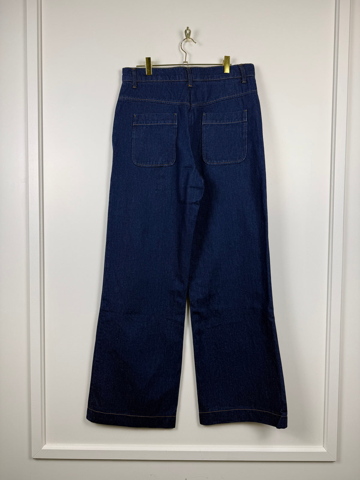 Sandro Jeans mit weitem Bein – Blau – Gr. 40 DE (42 FR)