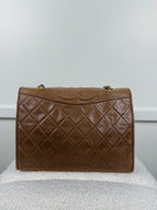 Chanel Vintage Schultertasche – Camel/Gold – 1989–1991