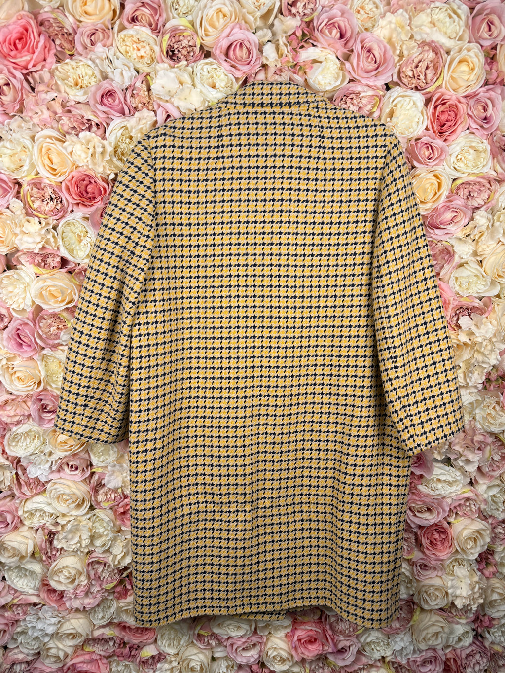 Windsor Coat Houndstooth Pattern