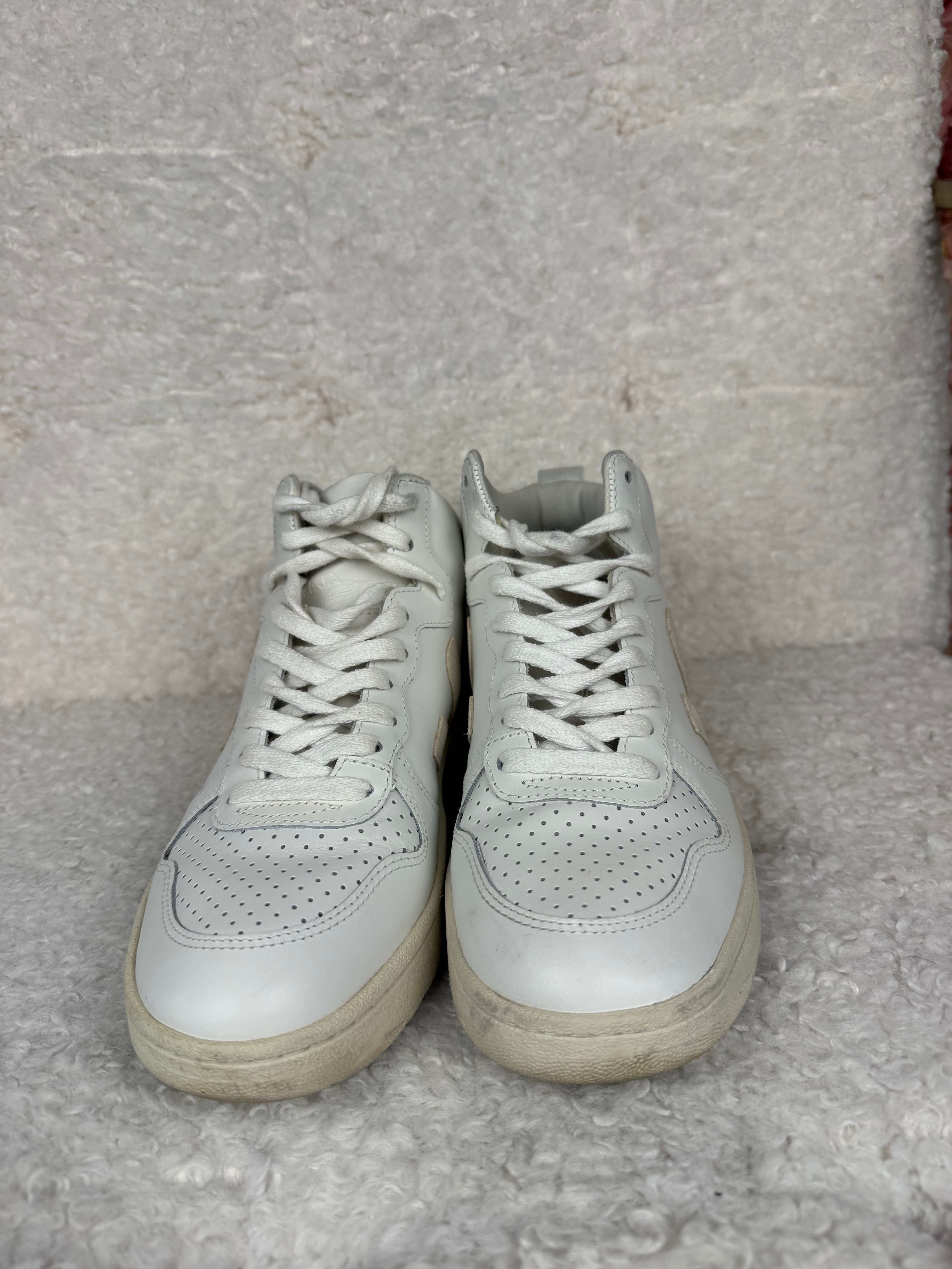 Veja Sneakers White Sz. 38 EU