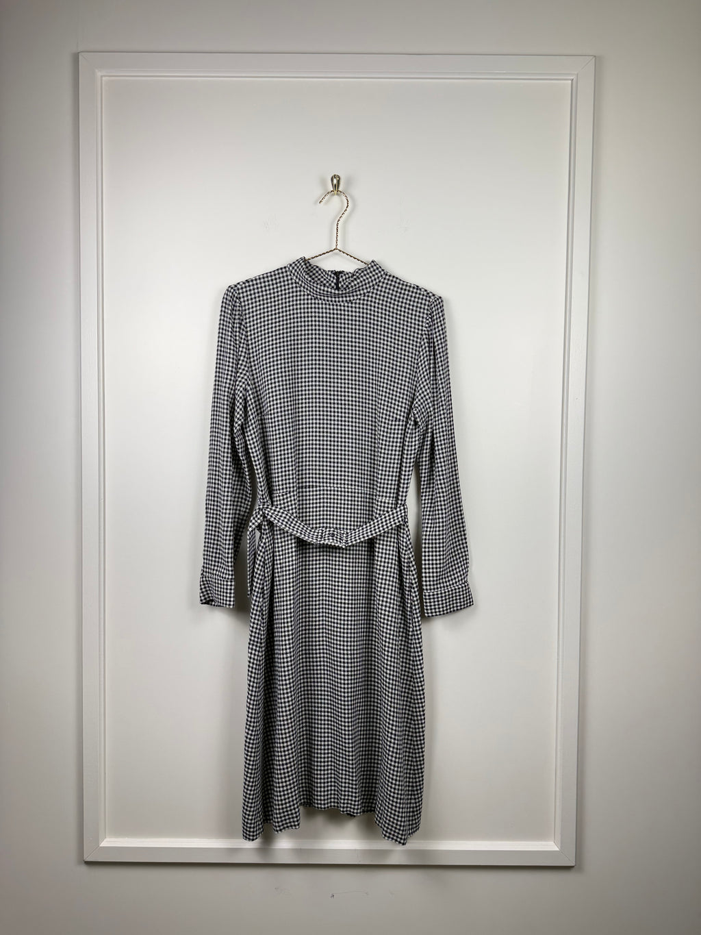 A.P.C. Kariertes Kleid – Weiss/Schwarz – Gr. 38 DE (40 FR)