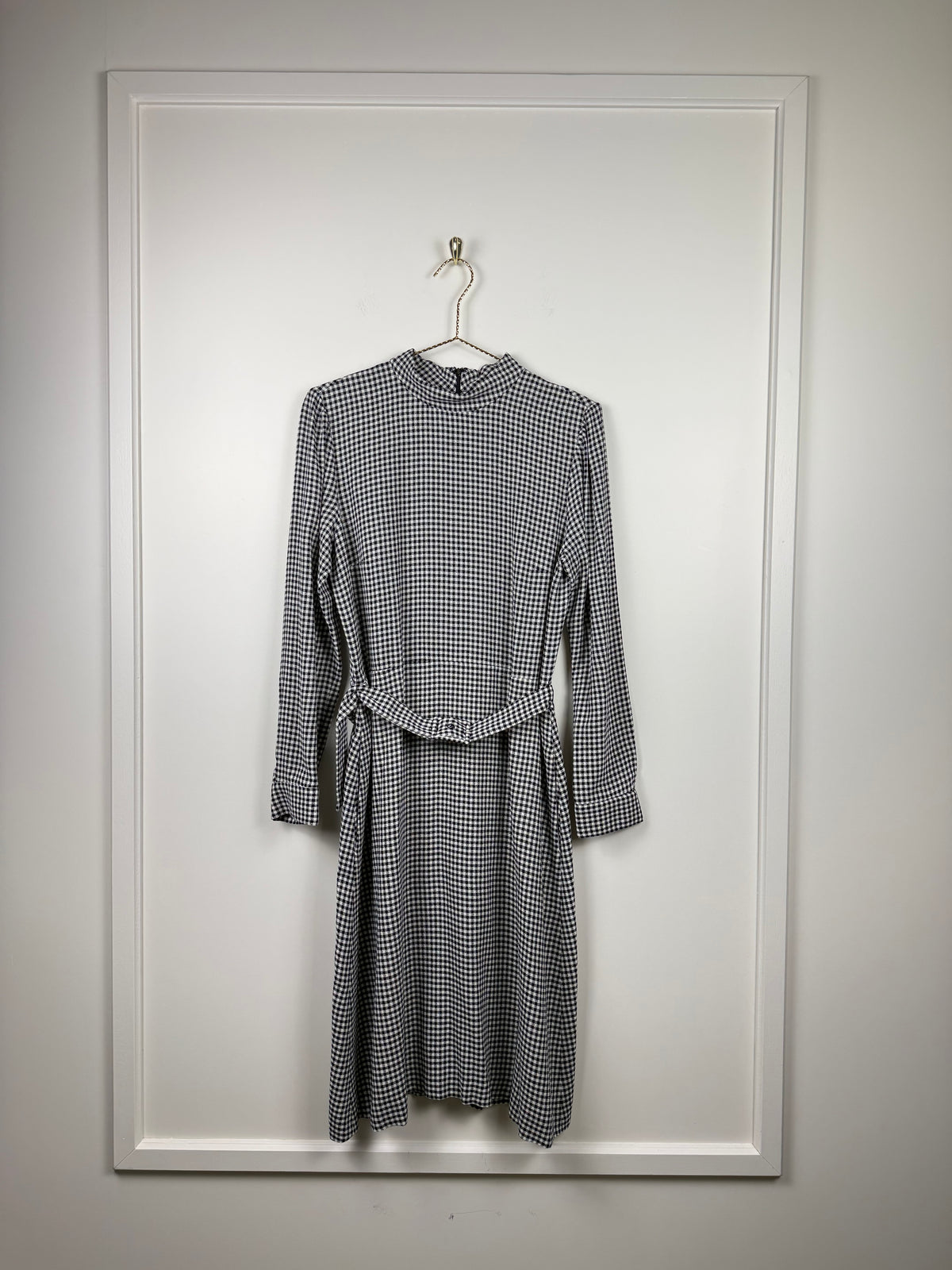 A.P.C. Kariertes Kleid – Weiss/Schwarz – Gr. 38 DE (40 FR)