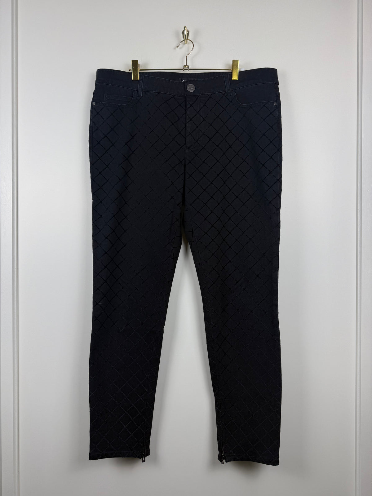Chanel SS18 Jeans Black Sz. 44 DE (46 FR)