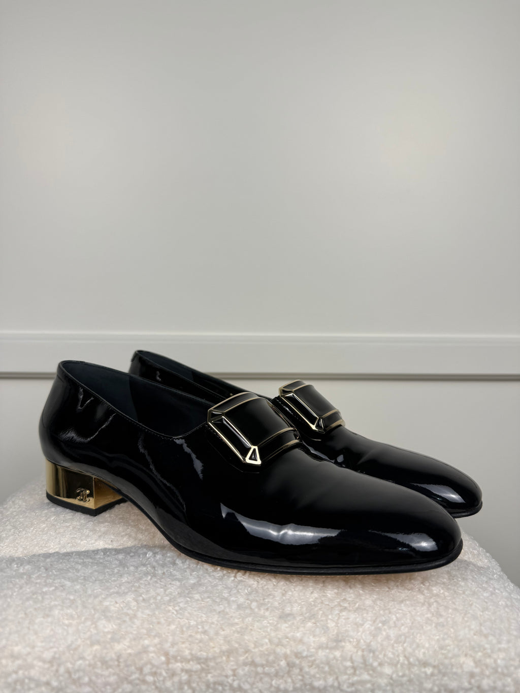 Chanel Patent Leather Moccasin Black Gold Details Sz. 39.5 EU