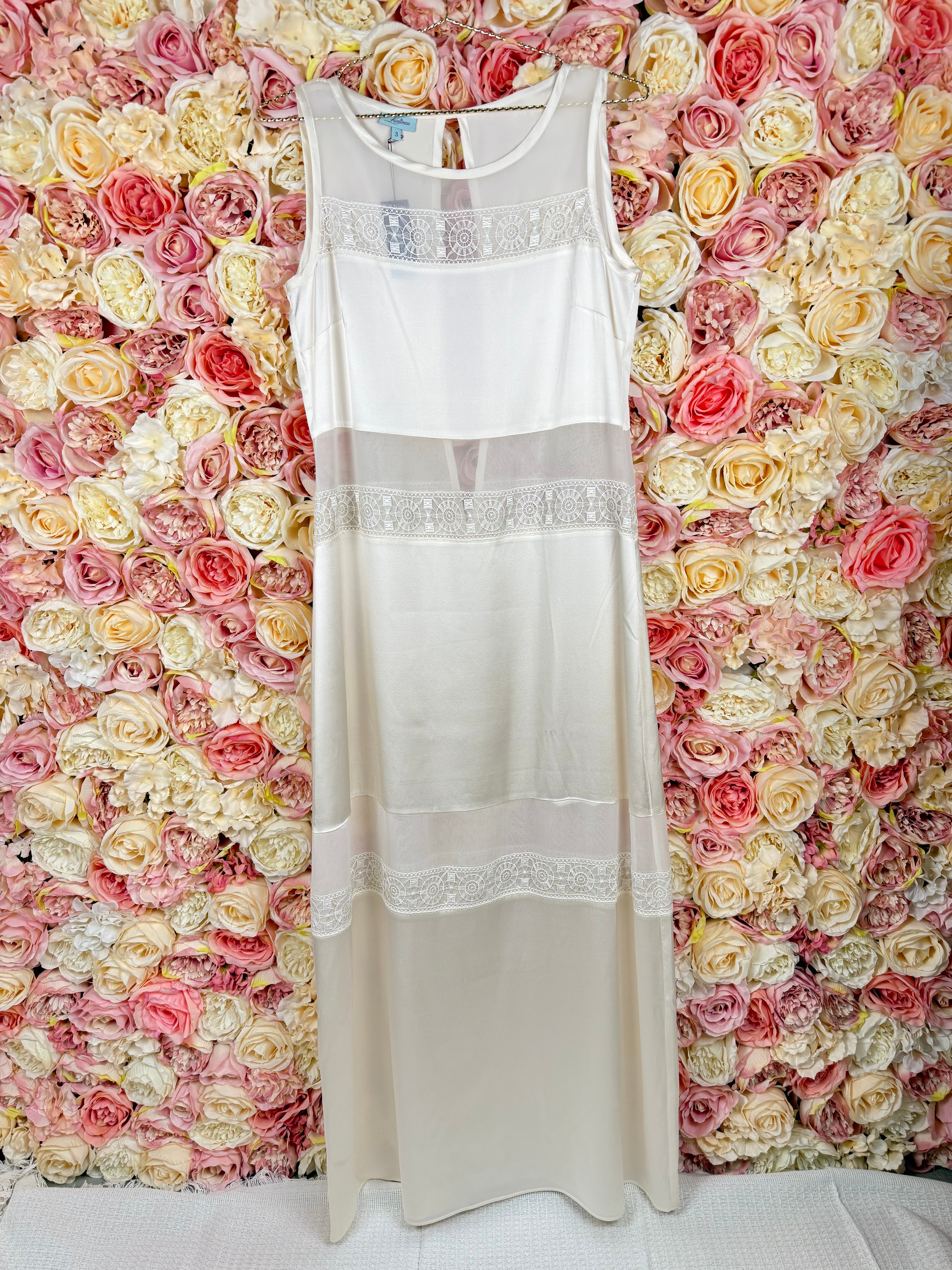 Luminess Silk Beach/Bed Dress White Sz. 3 (L)