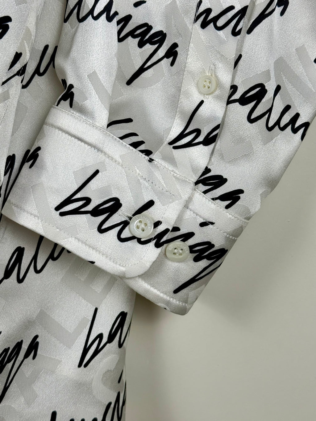 Balenciaga Oversized Blouse White Black Sz. 34 DE (36 FR)