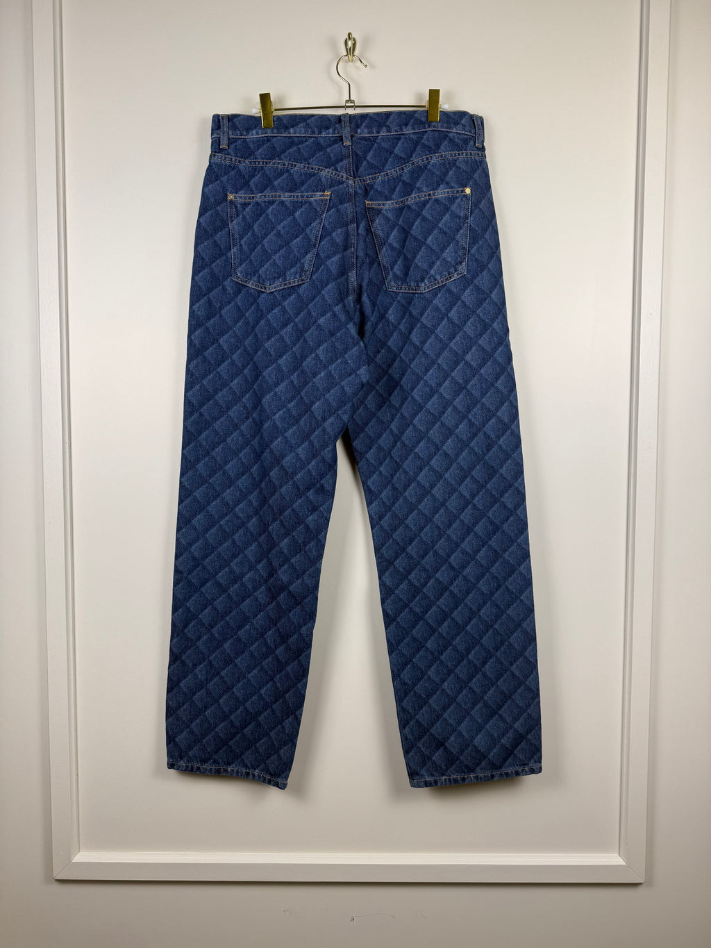 Chane Pre Fall 2022 Jeans Dark Blue Sz. 42 DE (44 FR)