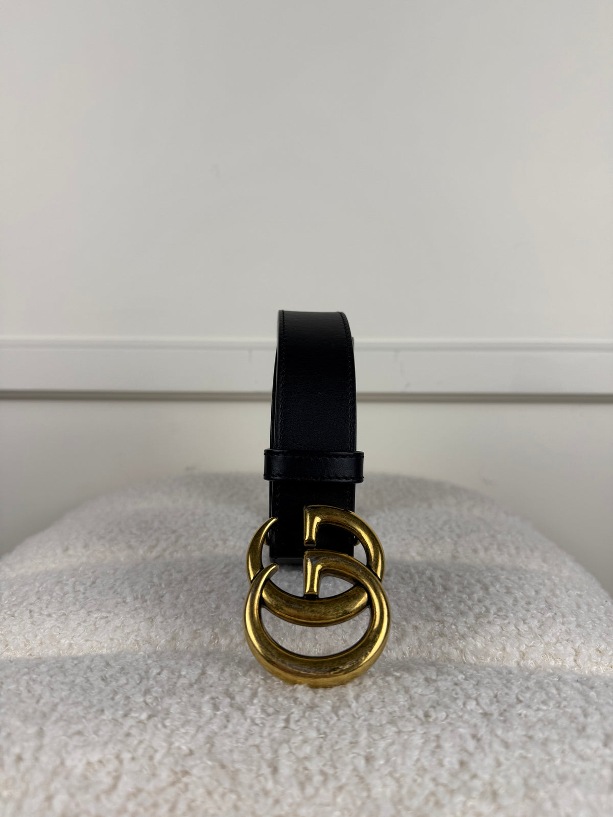 Gucci Gürtel mit GG-Schnalle – Schwarz/Gold – Gr. 80 cm