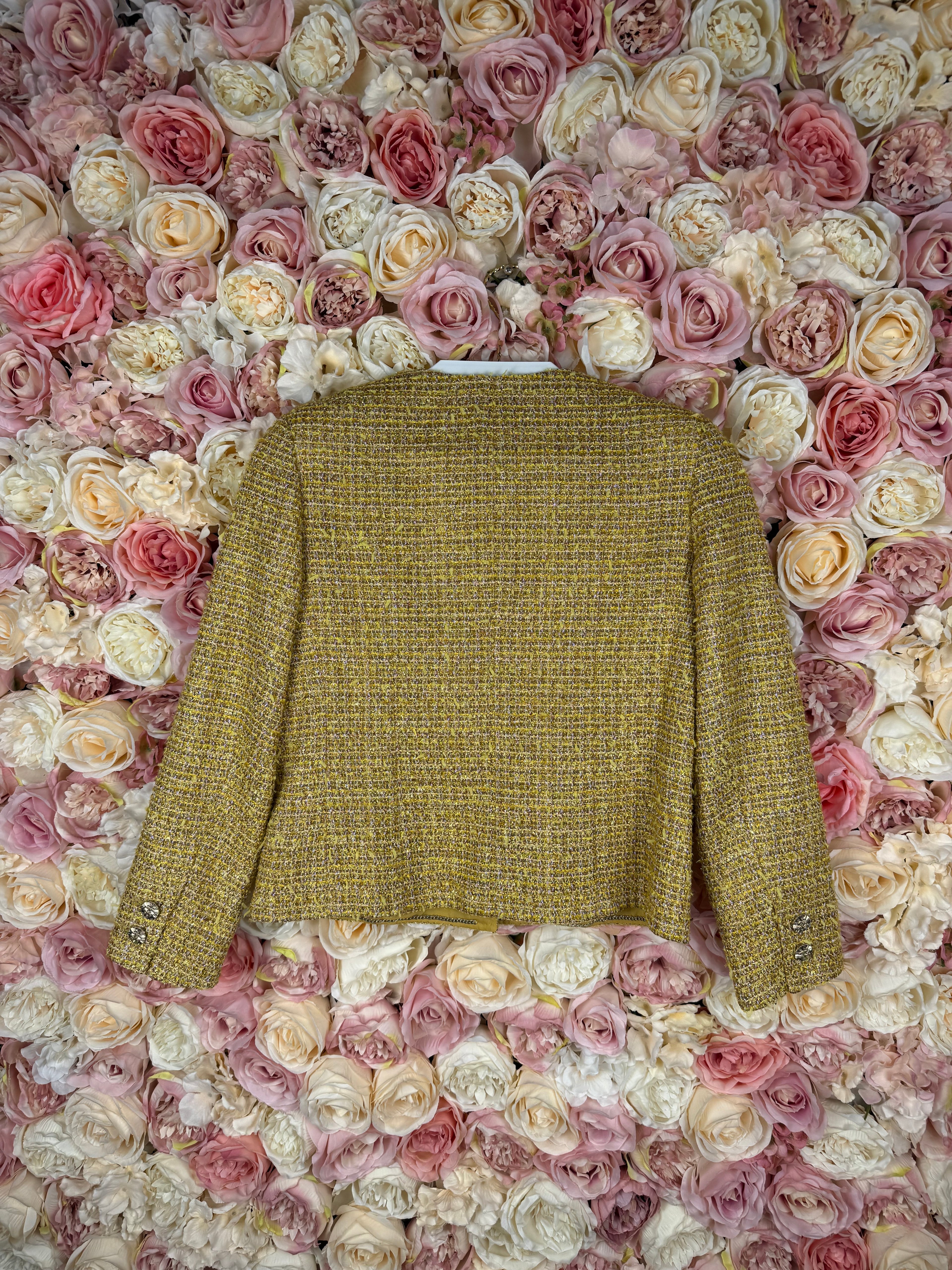 Chanel 2023 Tweed Jacket Gold Yellow Sz. 34 DE (36 FR)