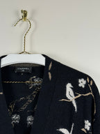 Chanel Jäcklein – Schwarz mit Vogel- & Blumenmotiven – Gr. FR 42 / DE 40