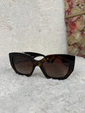 Chanel Sunglasses with little Pearls Brown