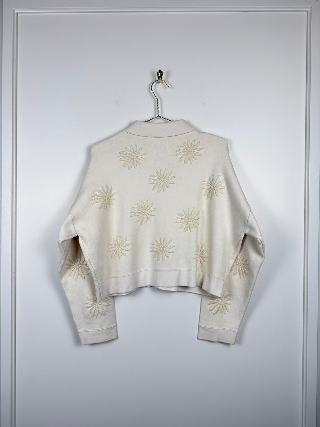 Sandro Jäcklein with floral embroidery – Cream – Size S (1)