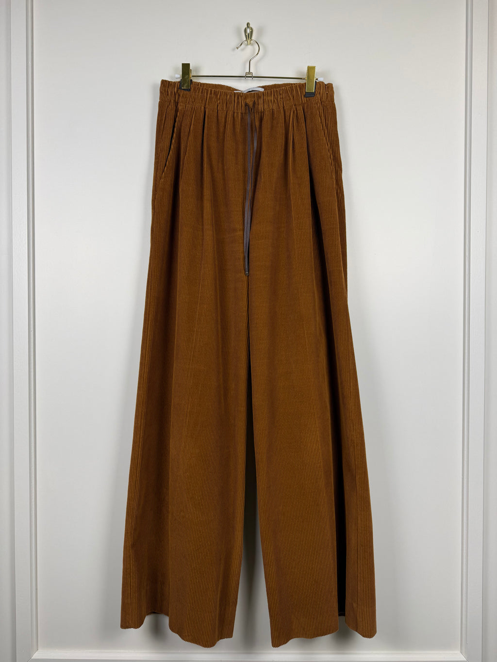 Max Mara Cord-Hose – Cognac – Gr. 42 DE (46 IT)