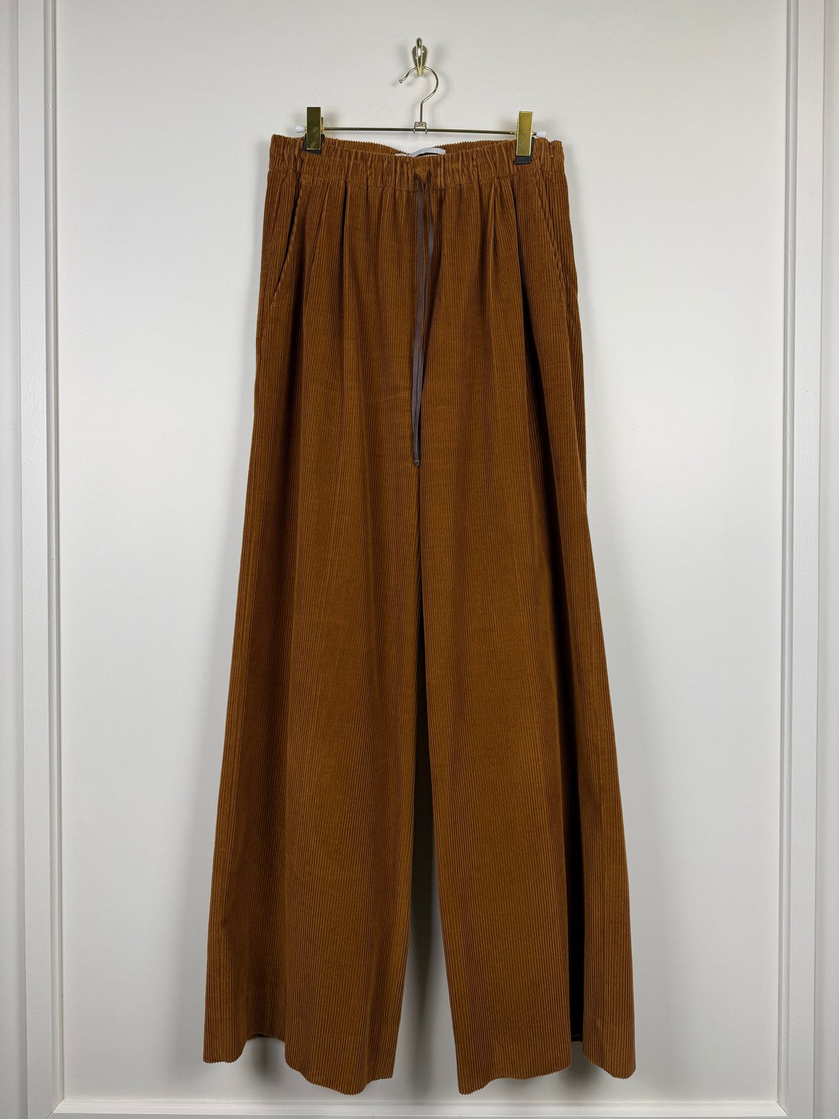 Max Mara Cord-Hose – Cognac – Gr. 42 DE (46 IT)