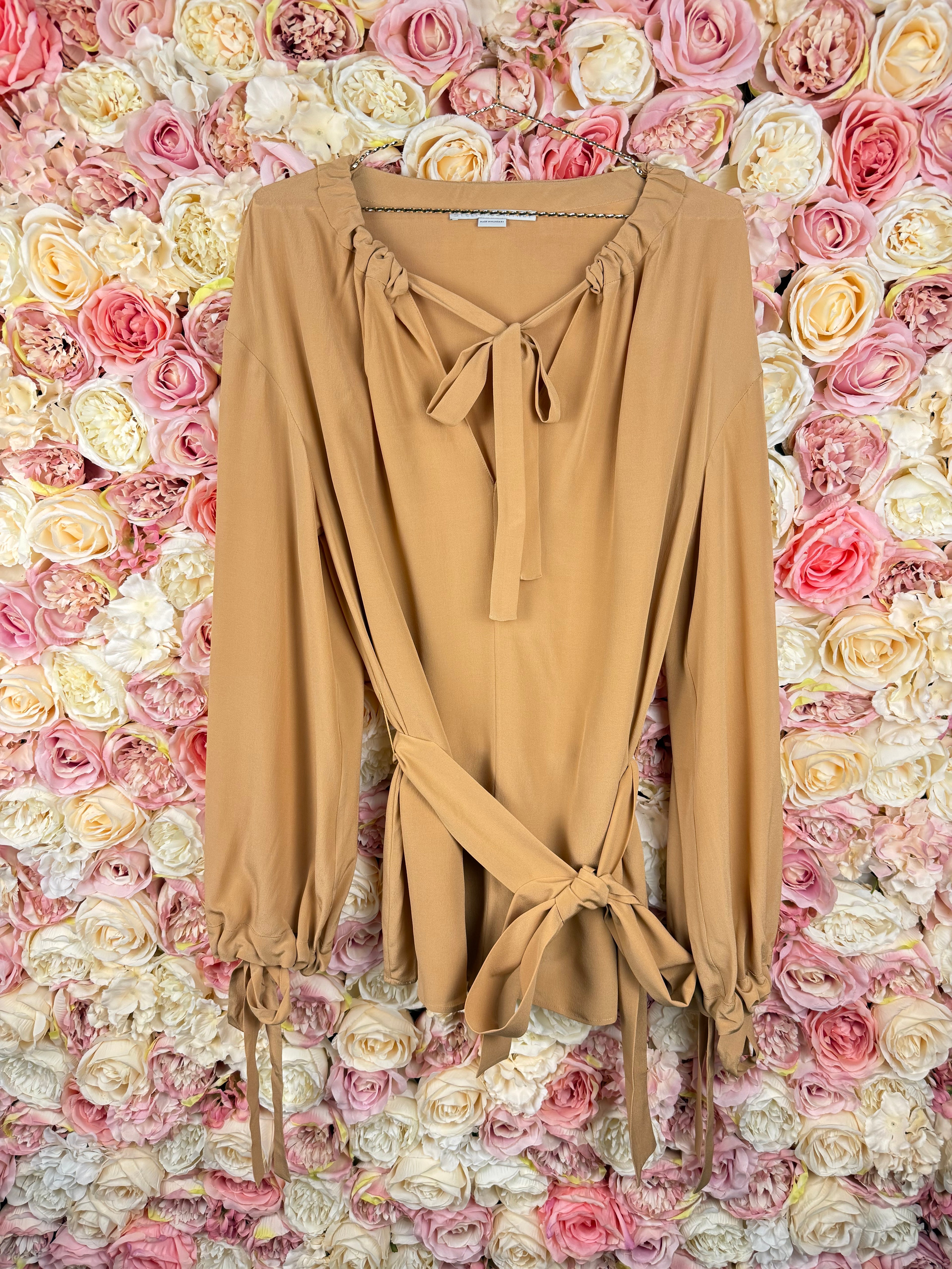 Stella McCartney Oversized Blouse Beige with Belt Sz. 36 DE (40 IT)