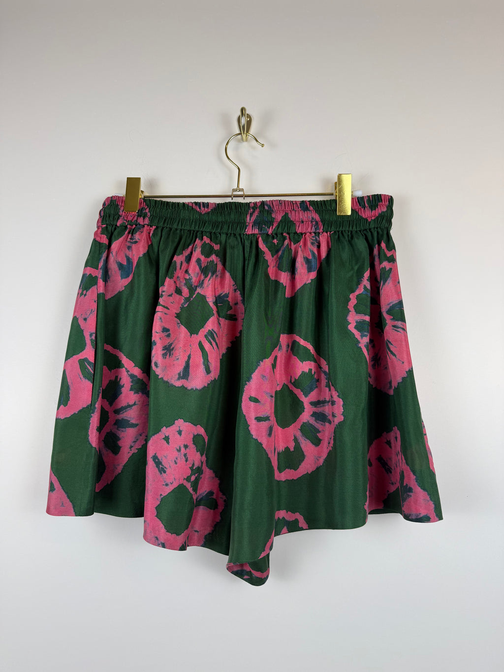Zimmermann Shorts mit Blumenprint – Grün/Pink – Gr. M (1)