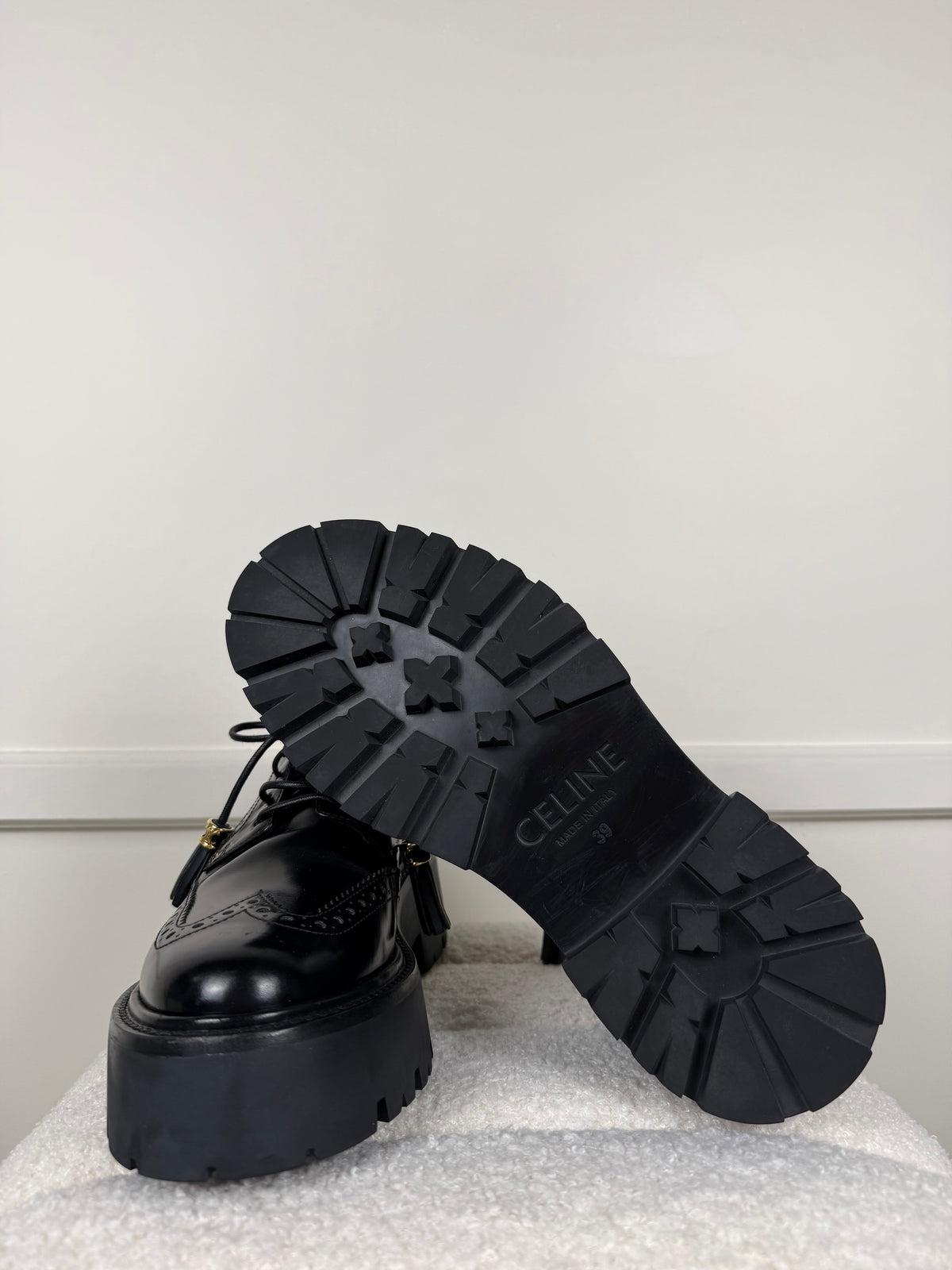 Celine Bulky Brogue Derby Schuhe – Schwarz – Gr. 39 EU