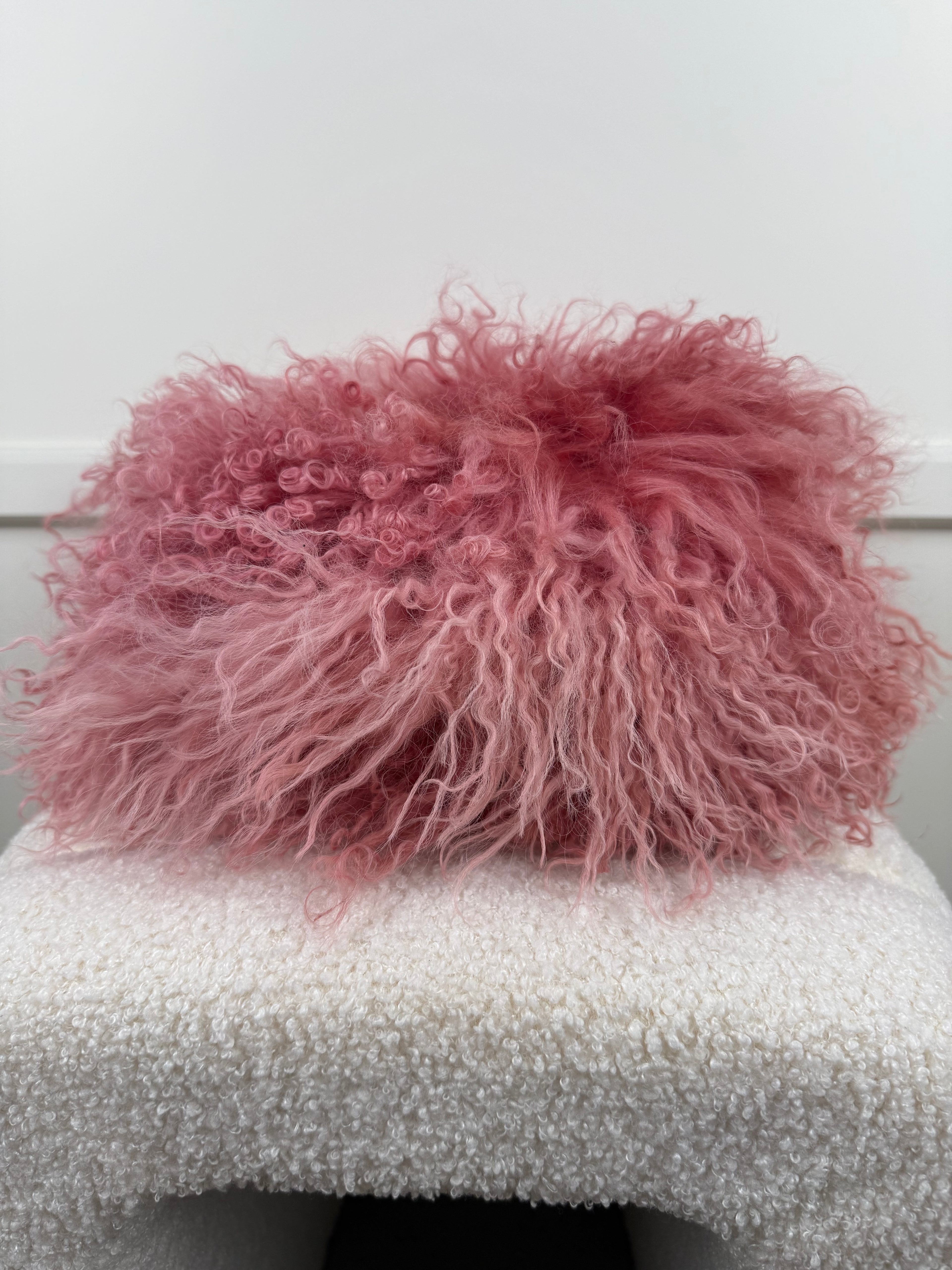 Nini Molnar Tasche aus Lambswool – Rosa