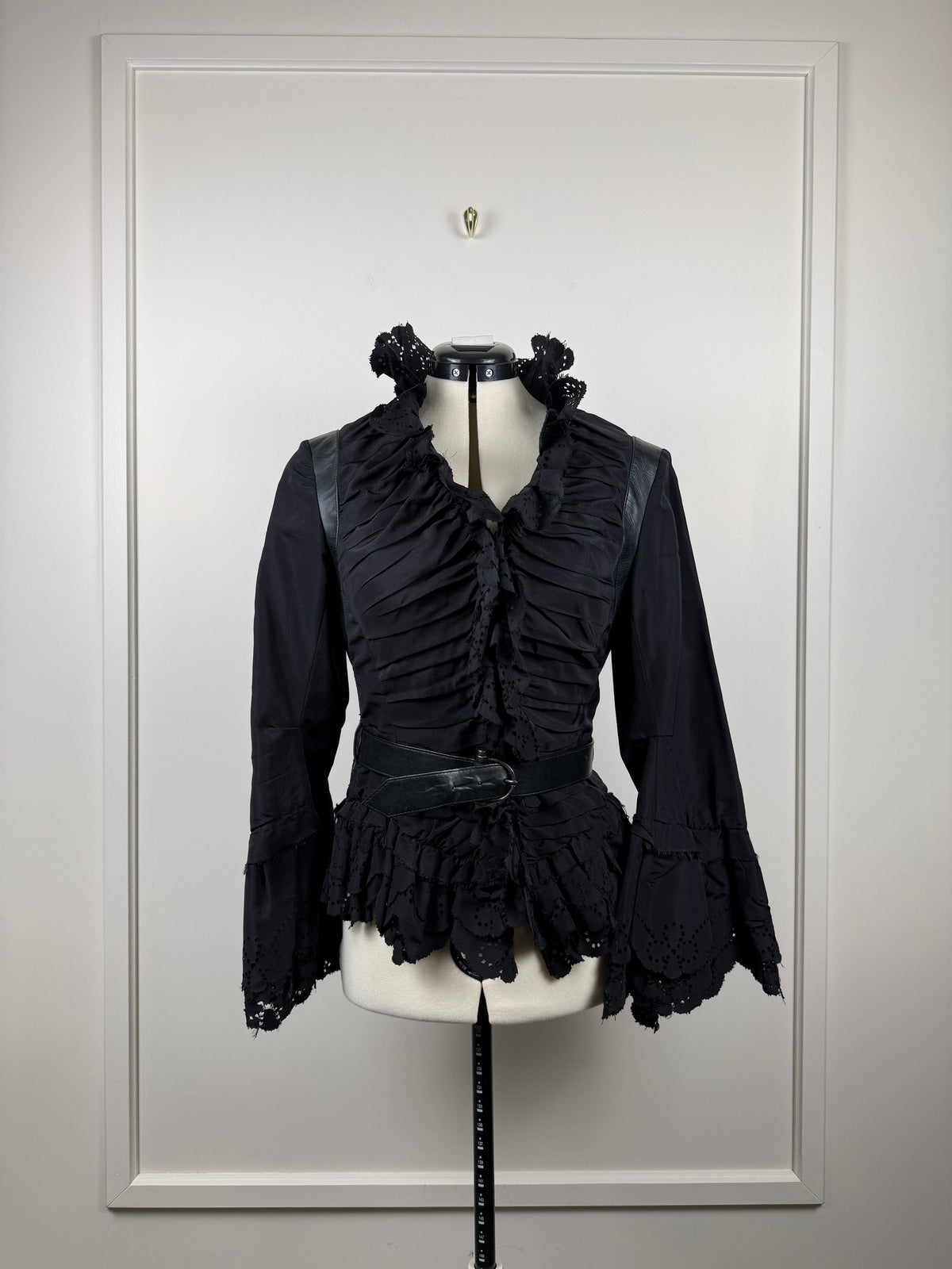 Alexander McQueen Vintage Korsett-Jacke – Schwarz – Gr. 38 DE (42 IT)