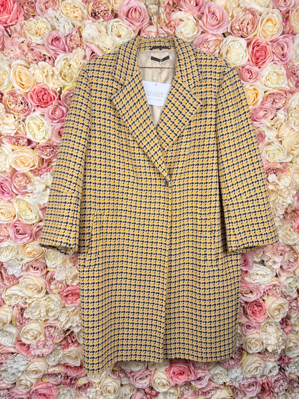 Windsor Coat Houndstooth Pattern