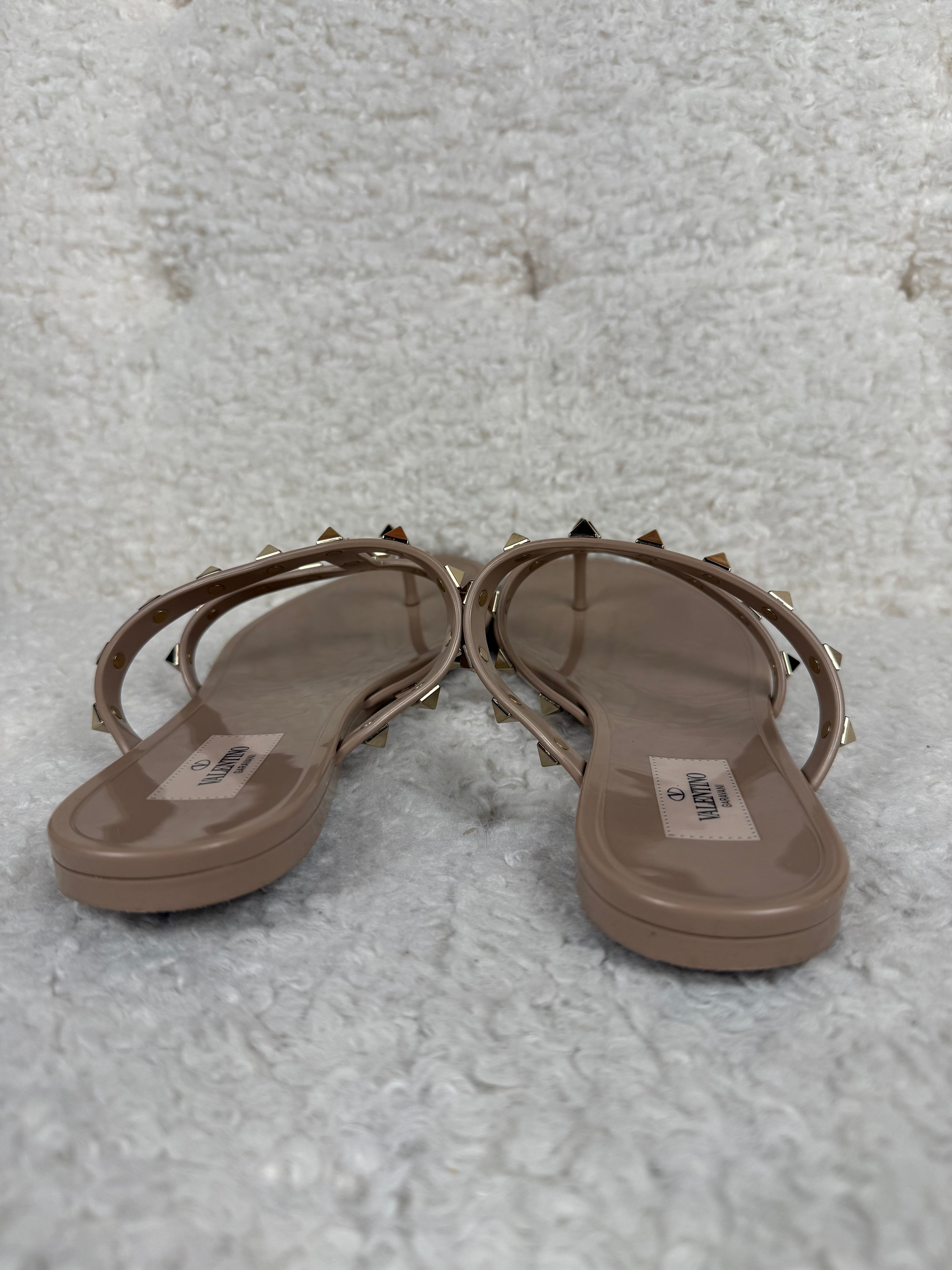 Valentino Rockstud Flip Flops Nude Sz. 38 EU