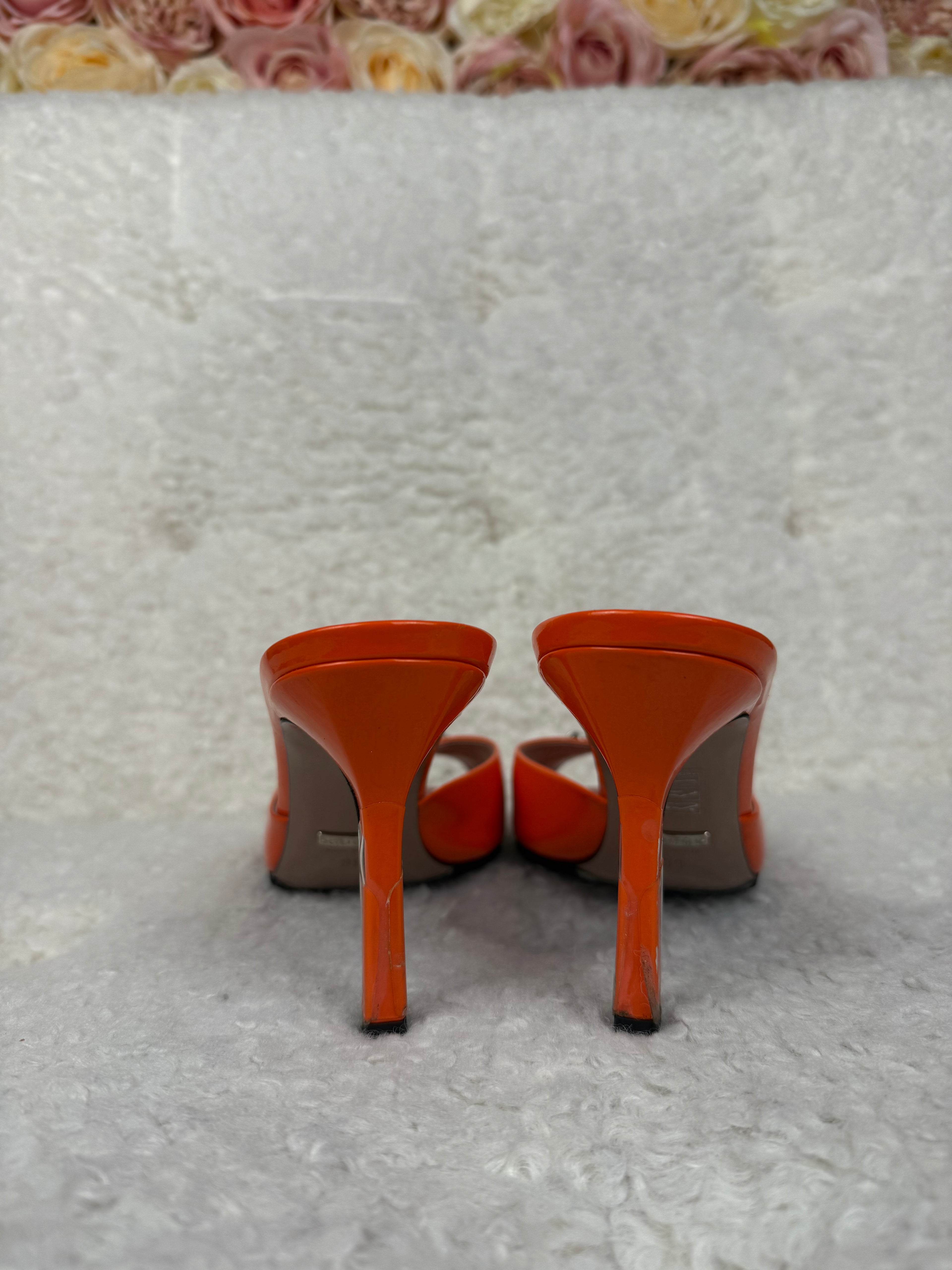 Gucci Slides Orange Sz. 39 EU