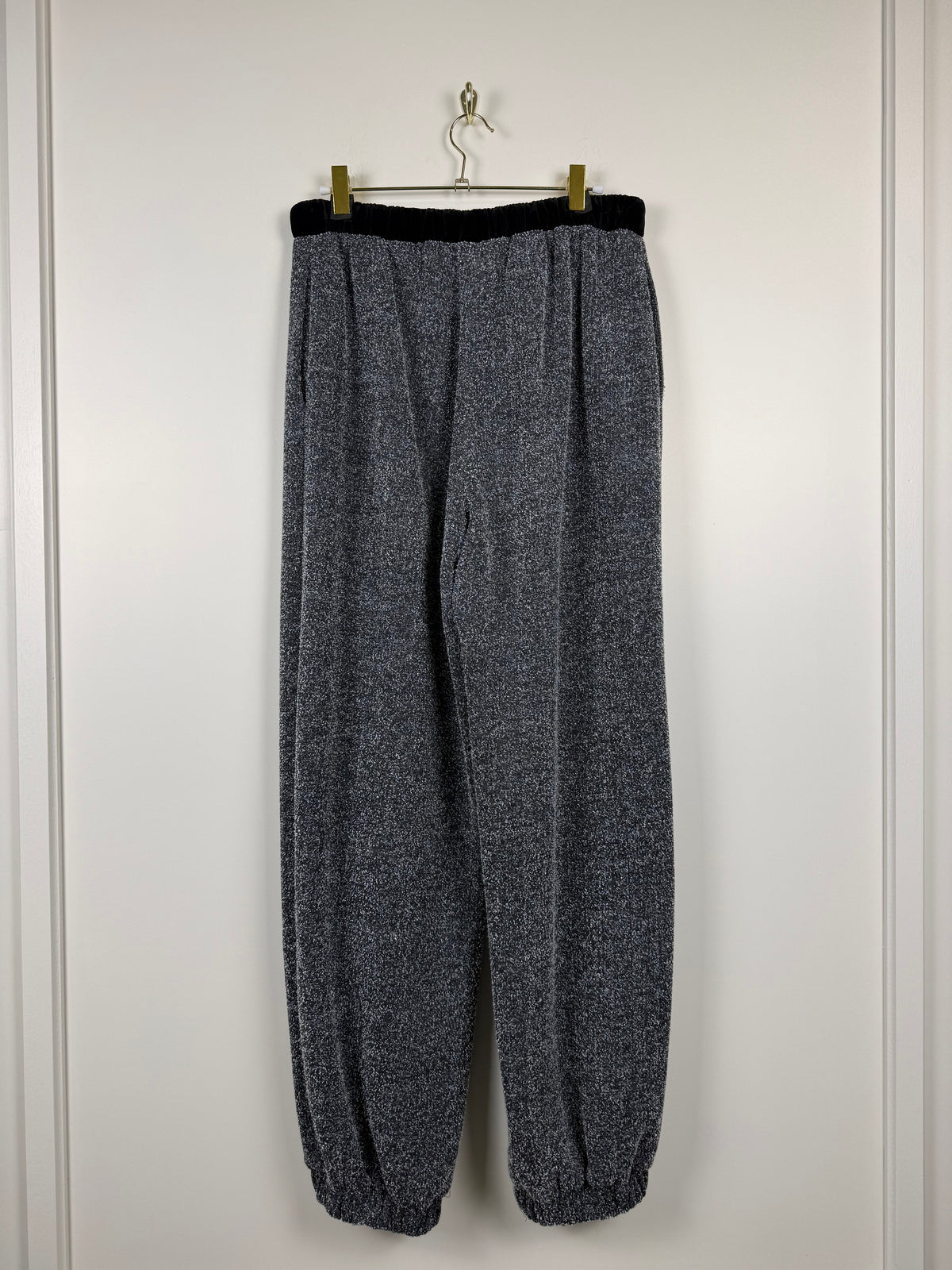 Chanel Jogginghose – Grau/Schwarz – Gr. 38 DE (40 FR)