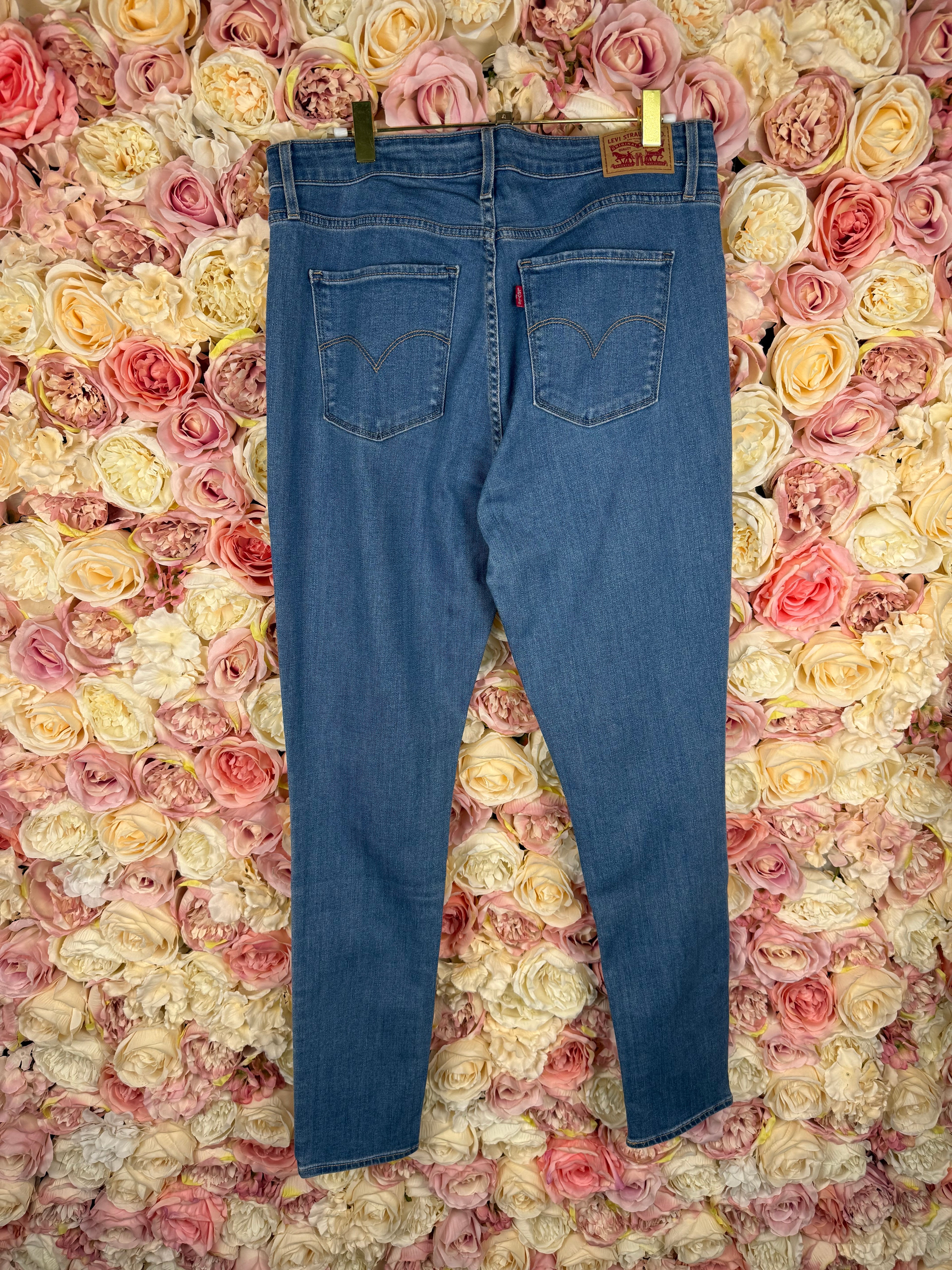 Levi's 721 High Rise Skinny Jeans Light Blue Sz. 32