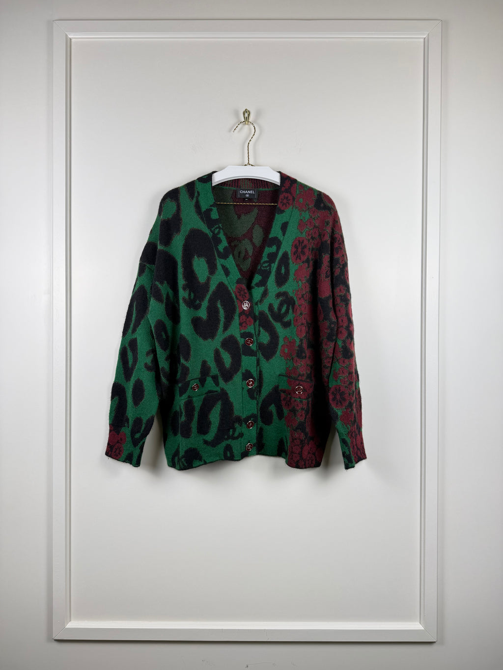 Chanel Métiers d’Art 2022/23 Kaschmir-Mohair Cardigan – Mehrfarbig – Gr. 42 DE (44 FR)