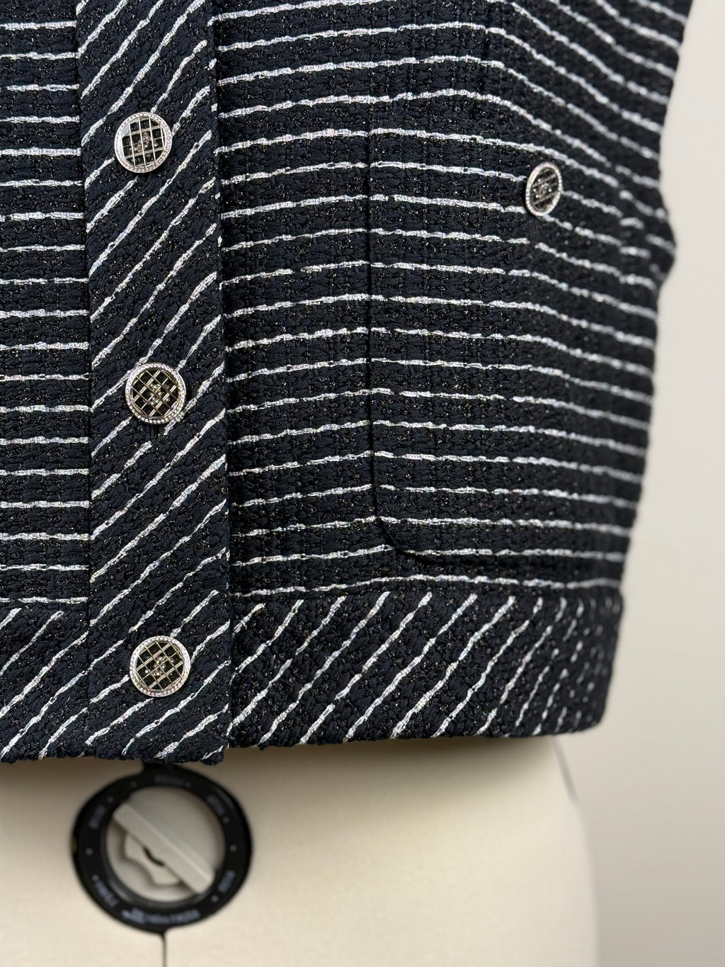 Chanel 23P Tweed Vest – Black/Silver – Size 40 DE (42 FR)