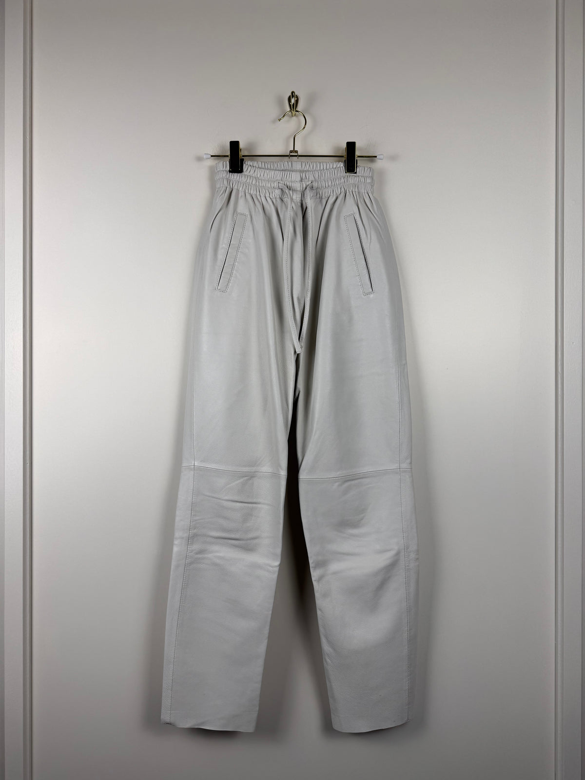 Oakwood Hose „Gift“ aus Schafsleder – Ecru – Gr. XS