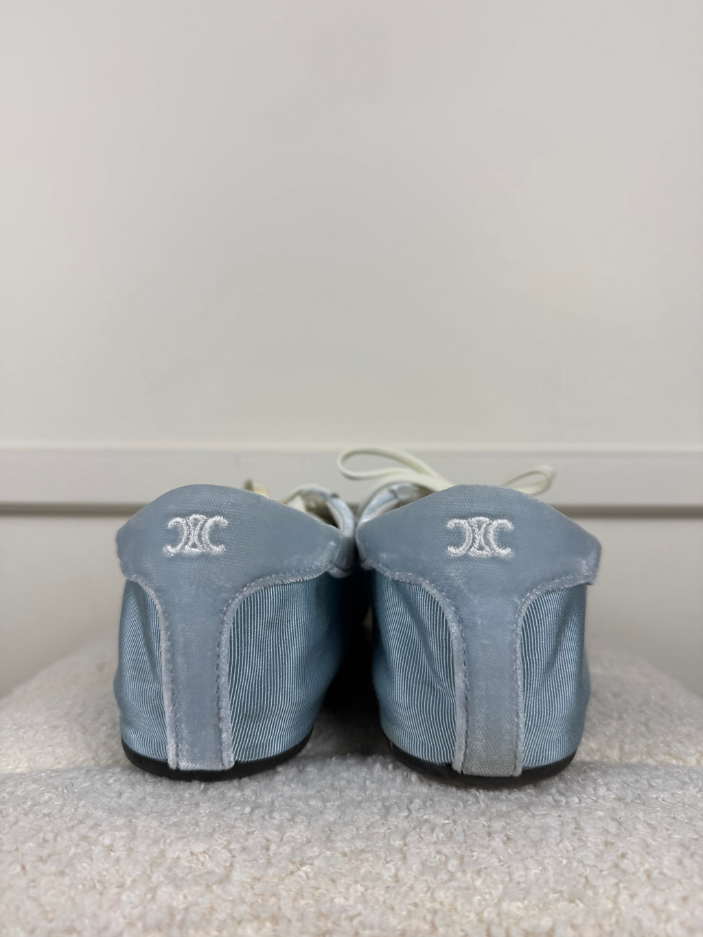 Celine The Flat Sneaker – Hellblau – Gr. 40 EU