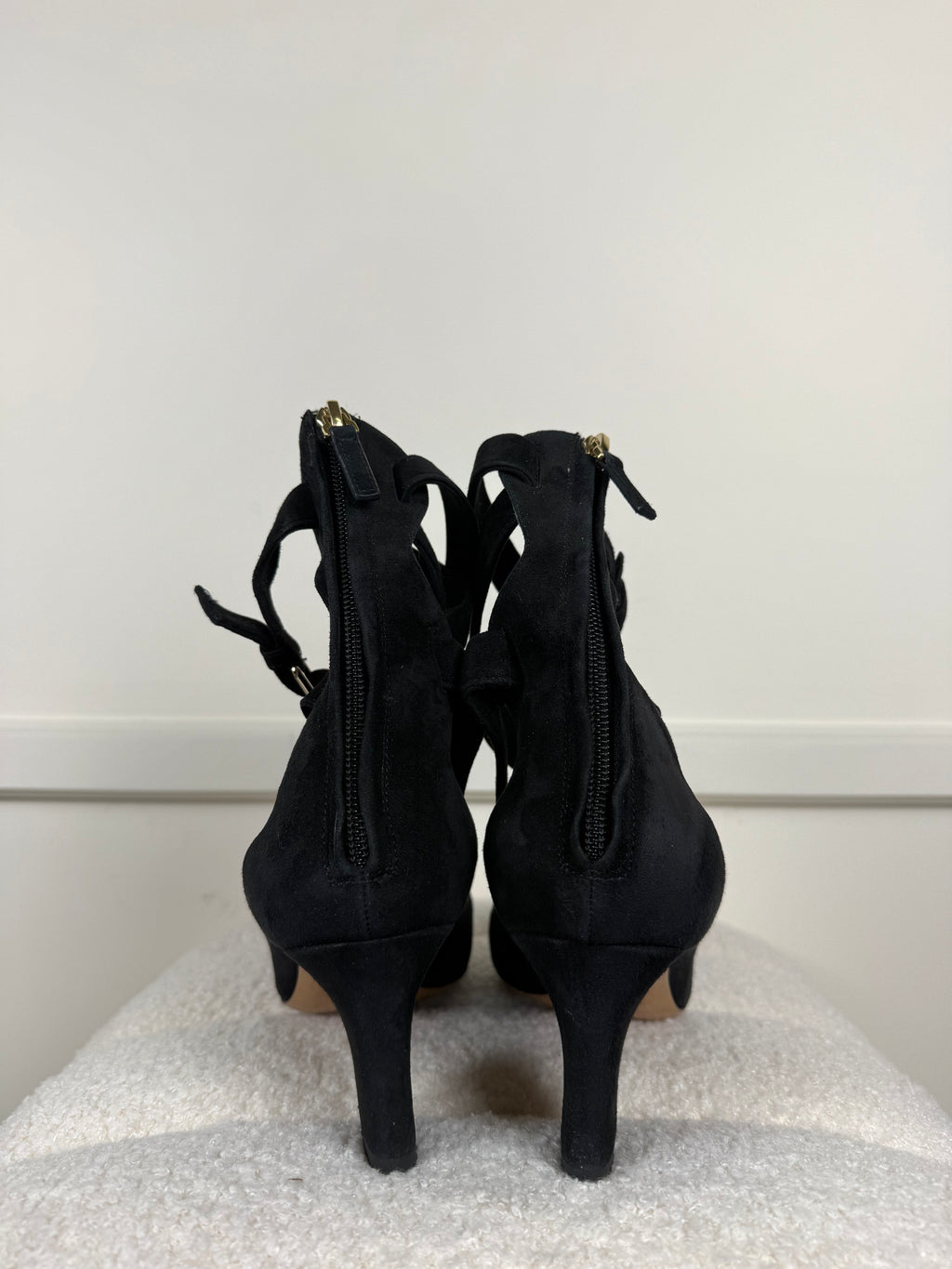 Valentino Veloursleder Heels – Schwarz – Gr. 37 EU