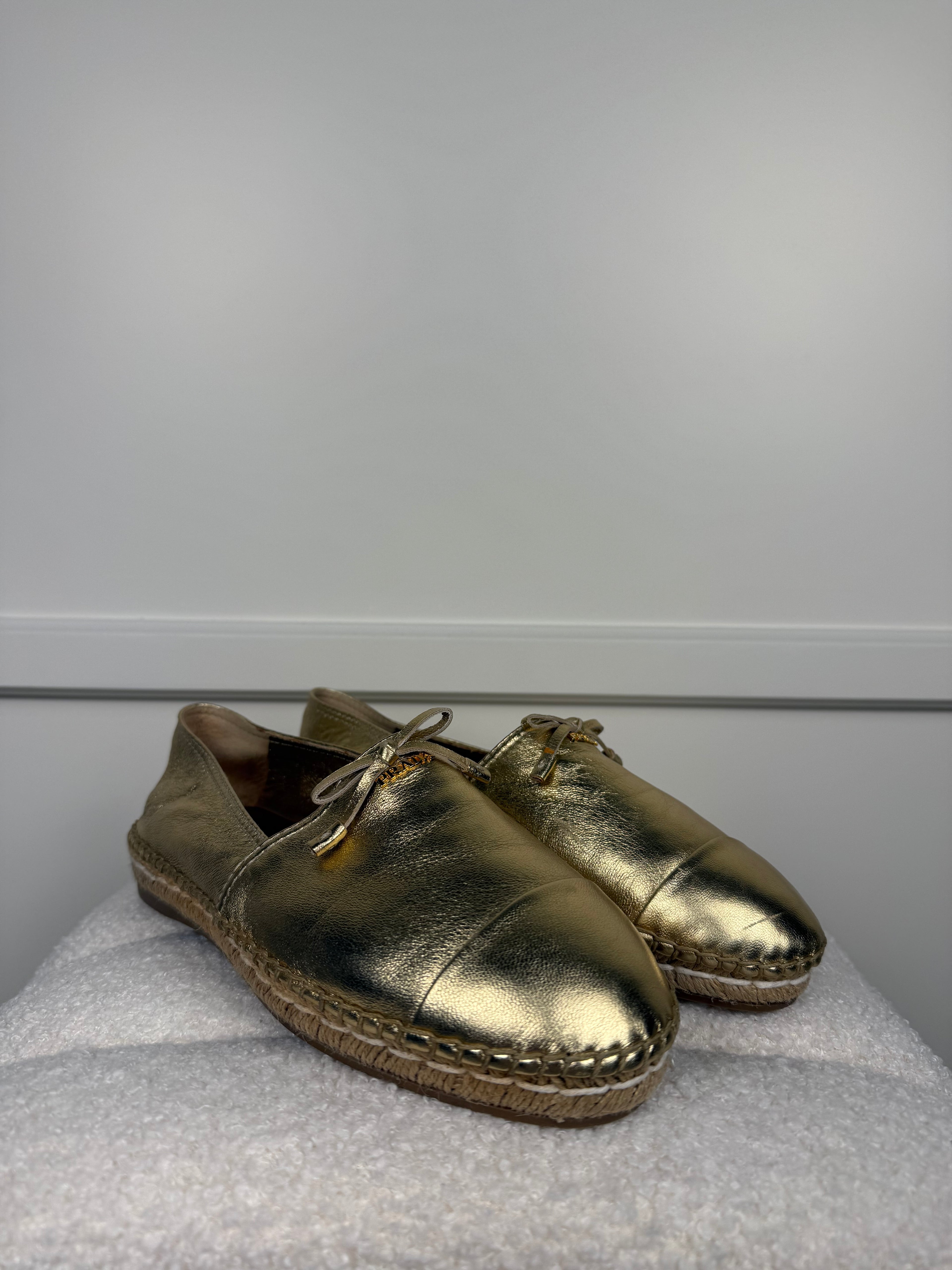 Prada Espadrilles Gold Sz. 38 EU