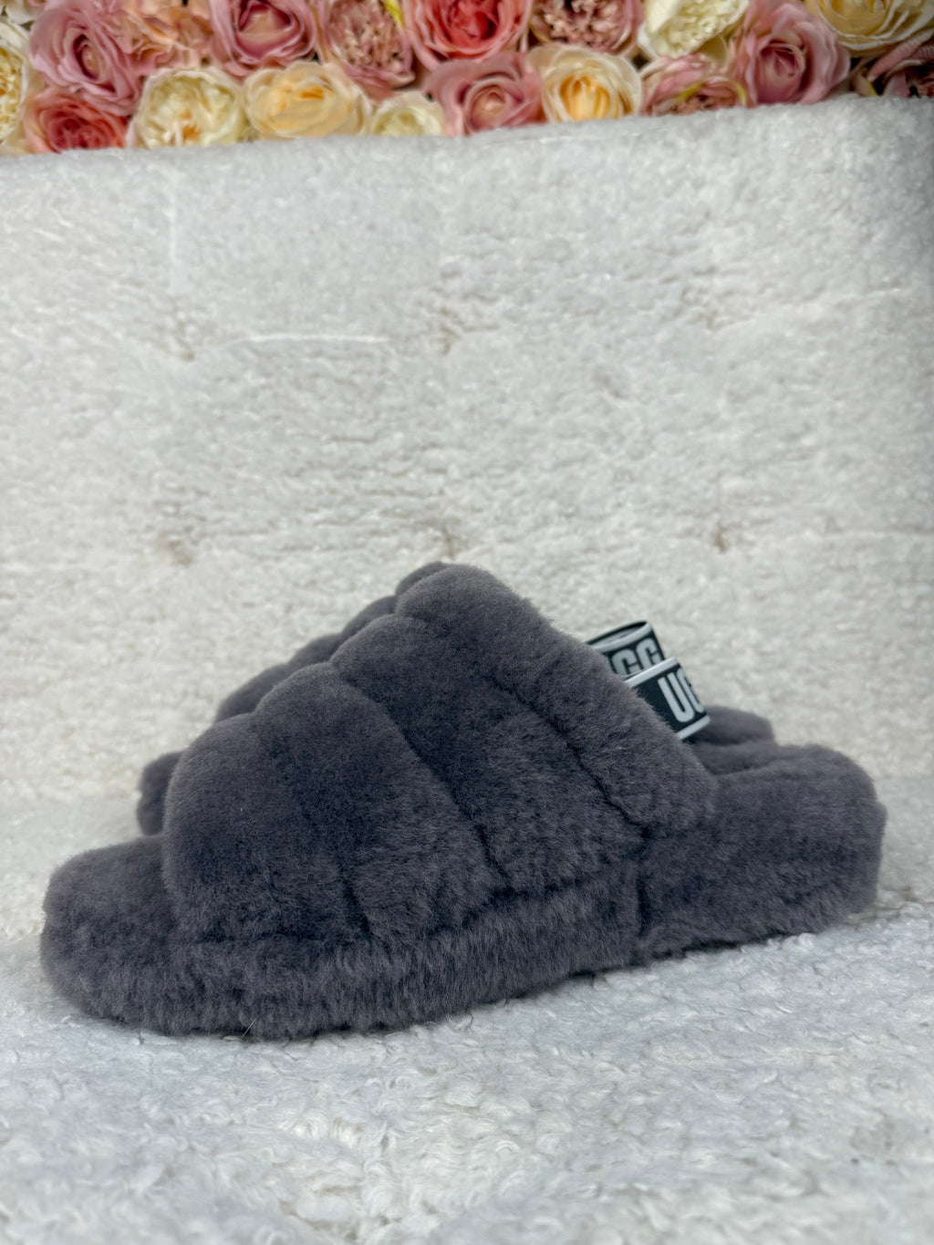 UGG Slippers Grey Sz. 40 EU