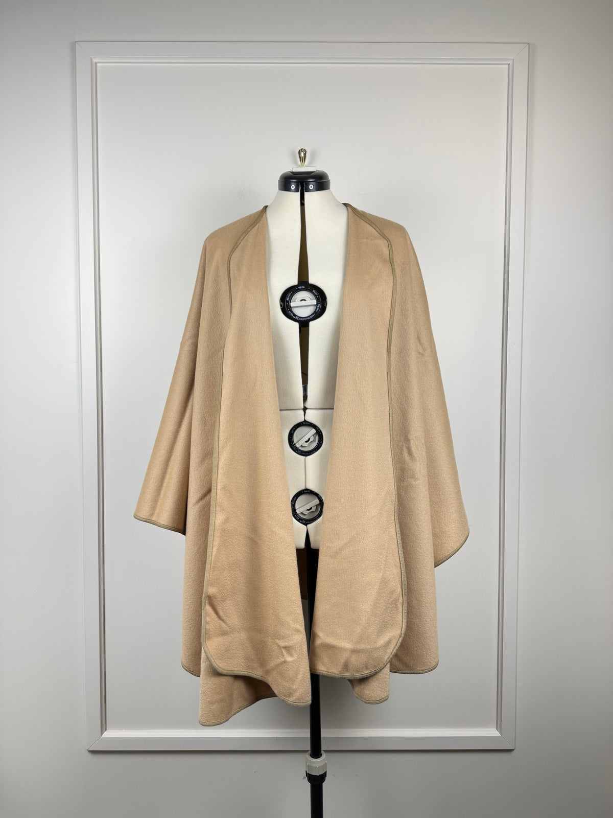 Hemisphere by Colombo Kaschmir-Cape – Beige – Gr. OS