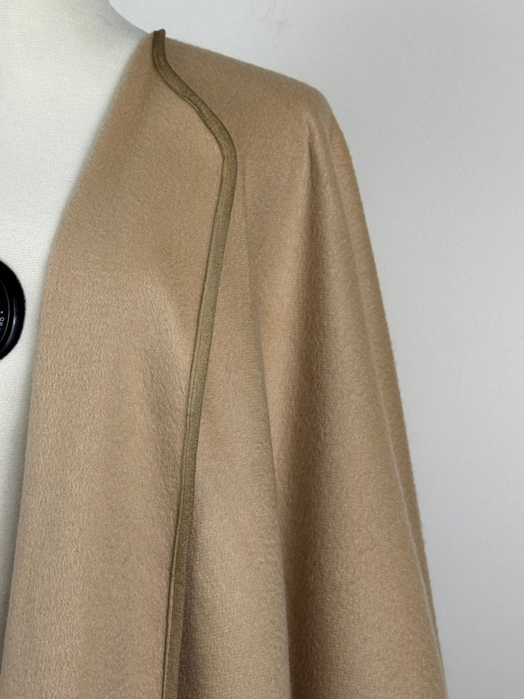 Hemisphere by Colombo Kaschmir-Cape – Beige – Gr. OS