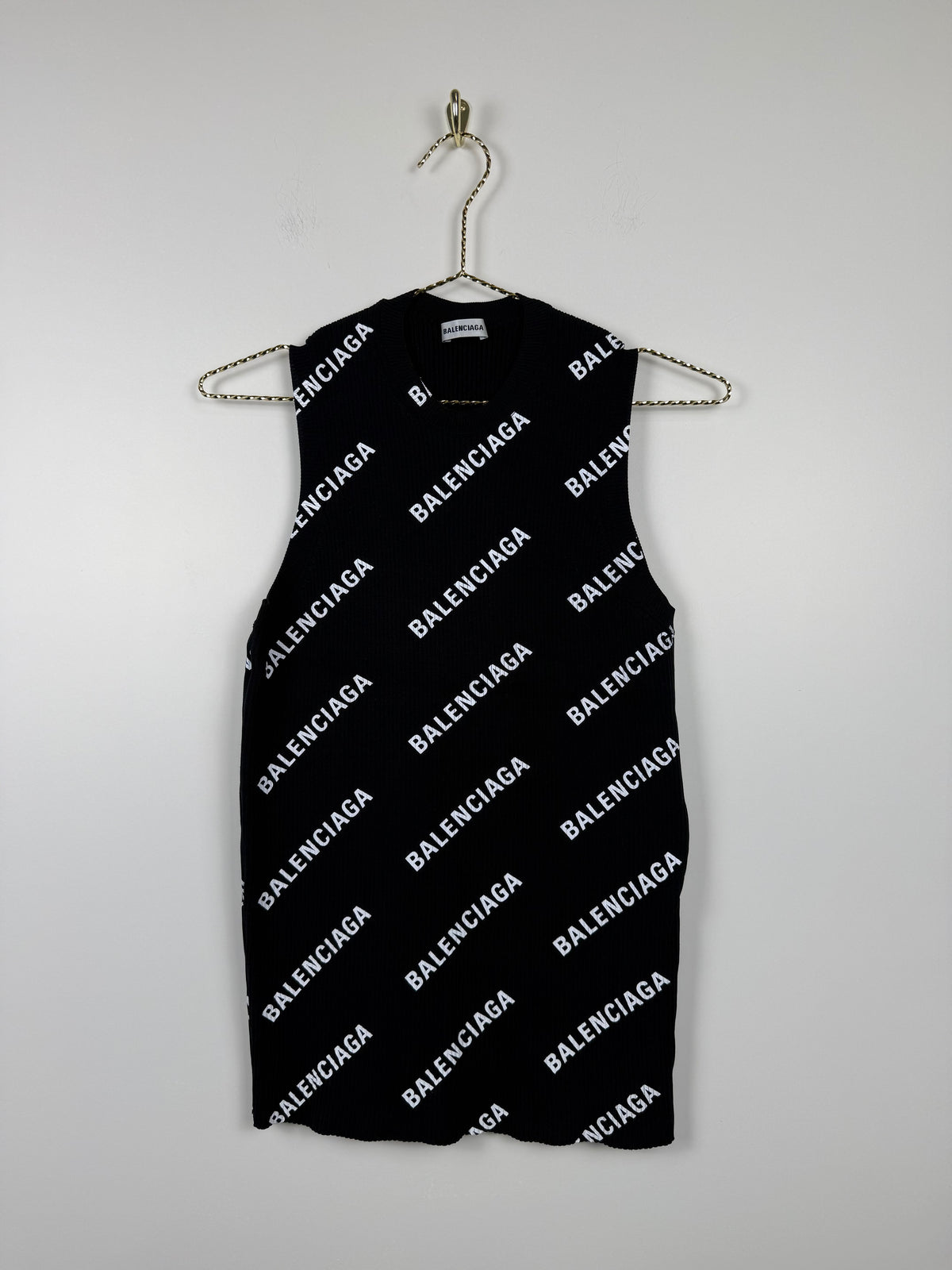 Balenciaga Kurzarm-Top – Schwarz – Gr. L